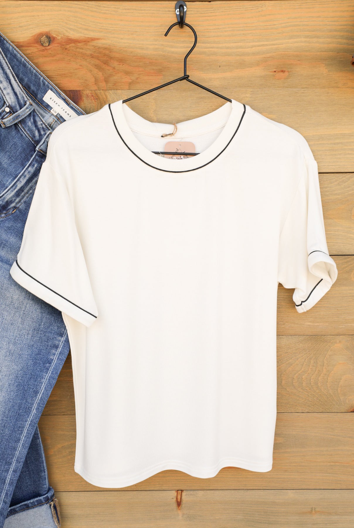 Anne Top-Shirts-Crooked Horn Company, Online Women's Fashion Boutique in San Tan Valley, Arizona 85140