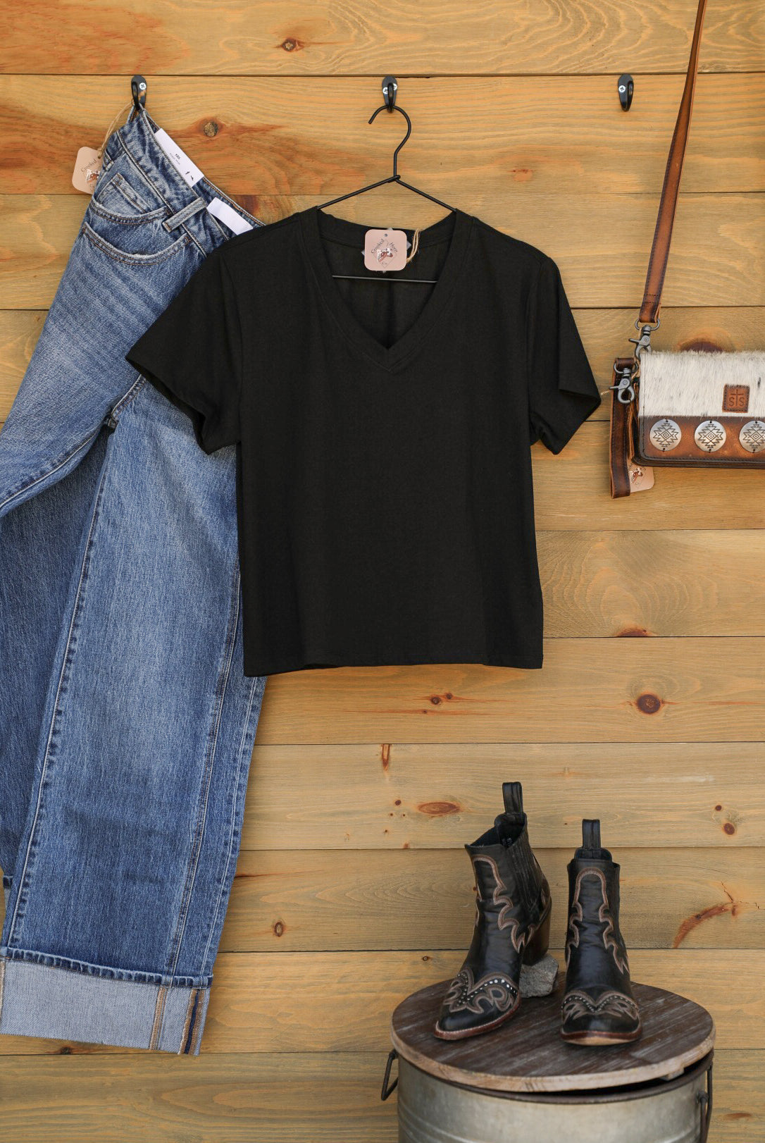 Amaya Top-Shirts-Crooked Horn Company, Online Women's Fashion Boutique in San Tan Valley, Arizona 85140