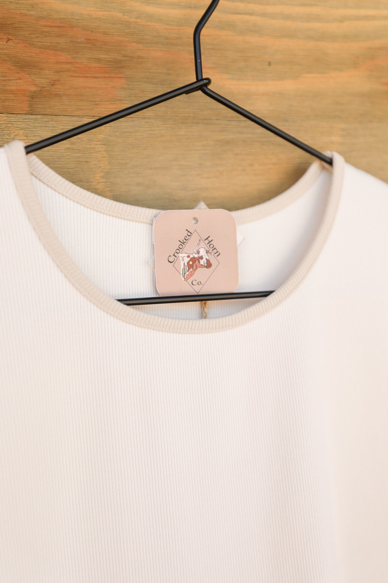 Asami Top-Shirts-Crooked Horn Company, Online Women's Fashion Boutique in San Tan Valley, Arizona 85140