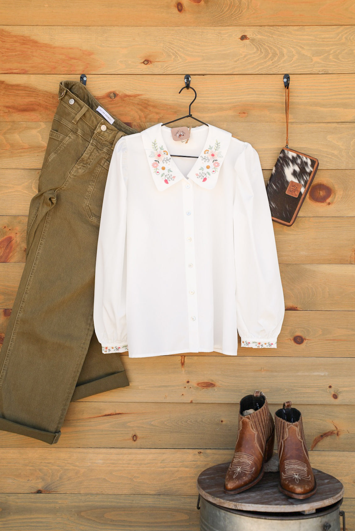 Upton Top-Shirts-Crooked Horn Company, Online Women's Fashion Boutique in San Tan Valley, Arizona 85140