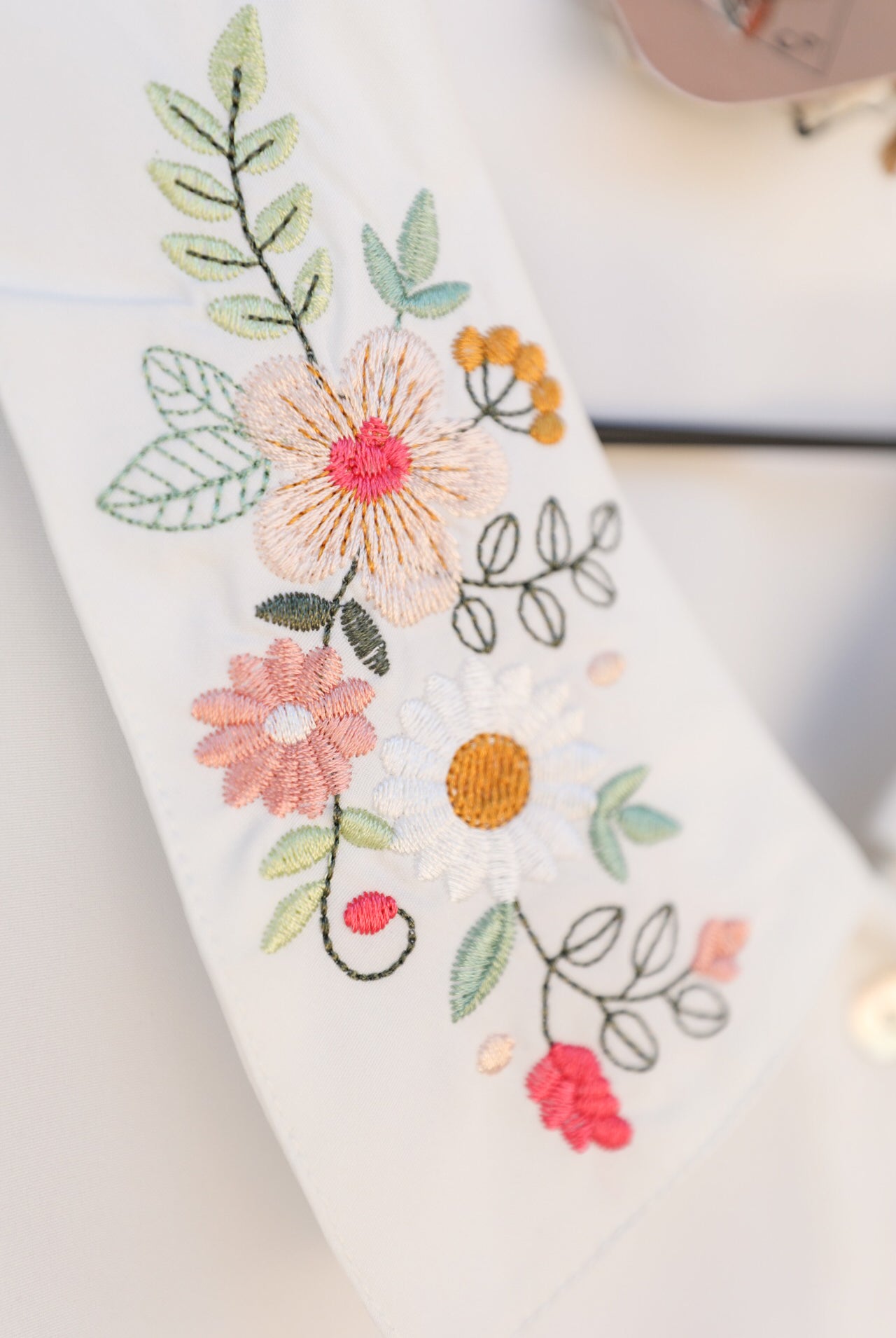 Upton Top-Shirts-Crooked Horn Company, Online Women's Fashion Boutique in San Tan Valley, Arizona 85140