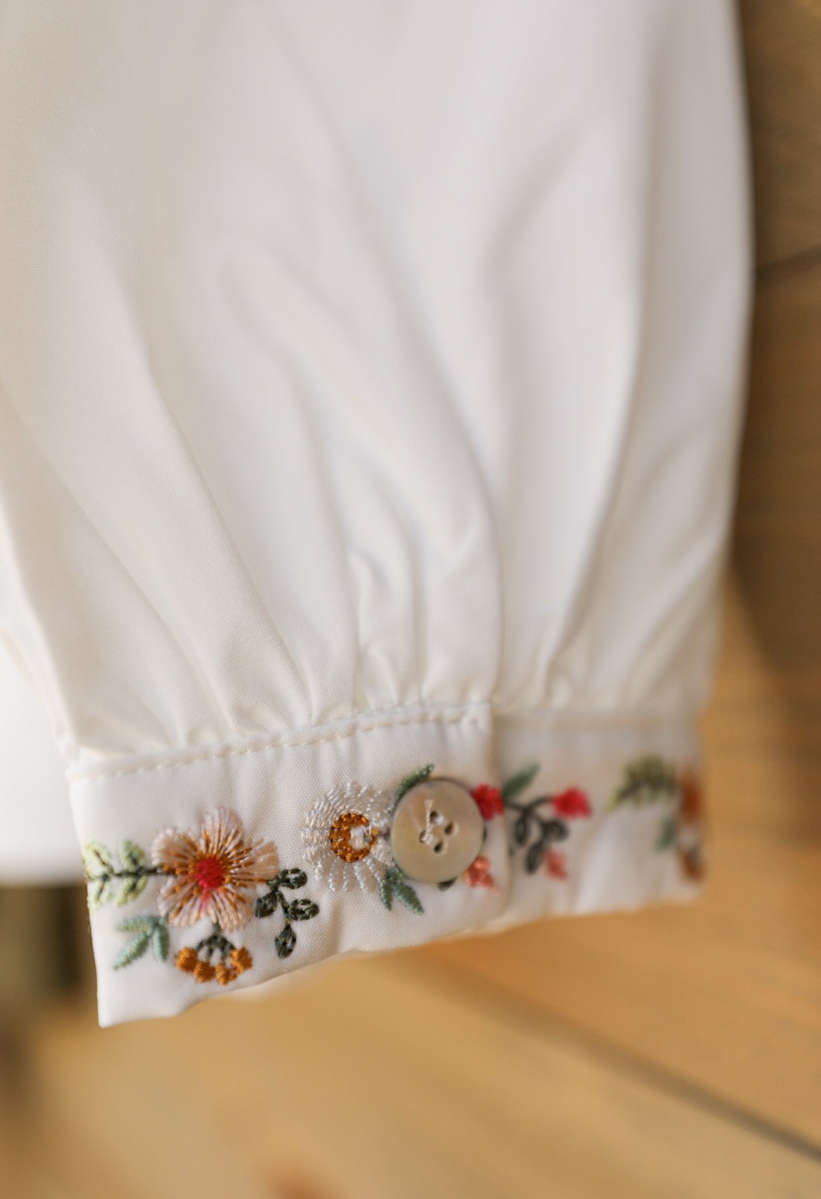 Upton Top-Shirts-Crooked Horn Company, Online Women's Fashion Boutique in San Tan Valley, Arizona 85140