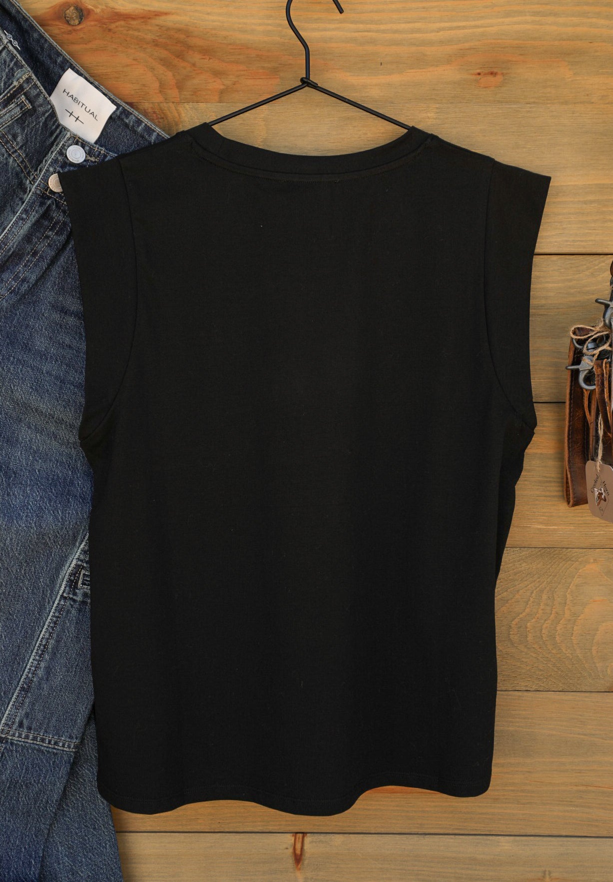 Ciara Top-Shirts-Crooked Horn Company, Online Women's Fashion Boutique in San Tan Valley, Arizona 85140