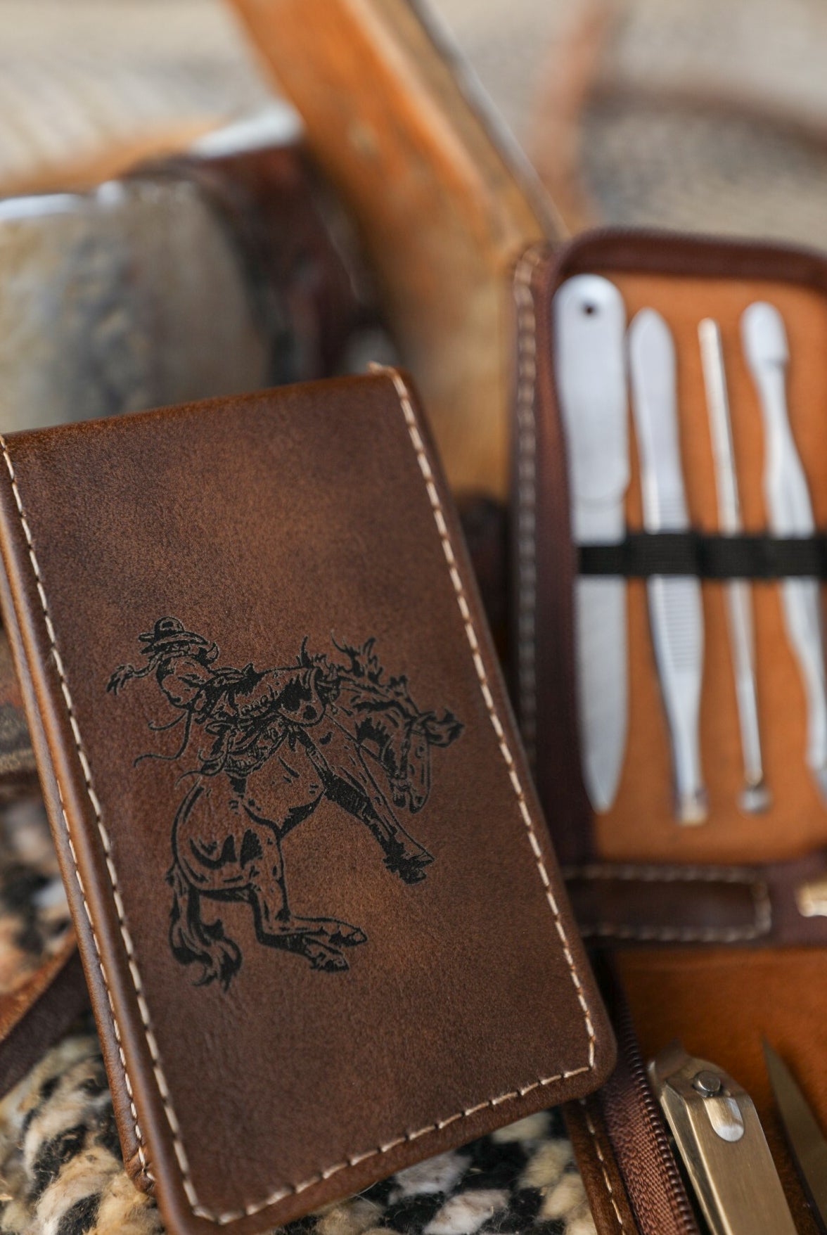 Menno Manicure Set-Crooked Horn Company, Online Women's Fashion Boutique in San Tan Valley, Arizona 85140