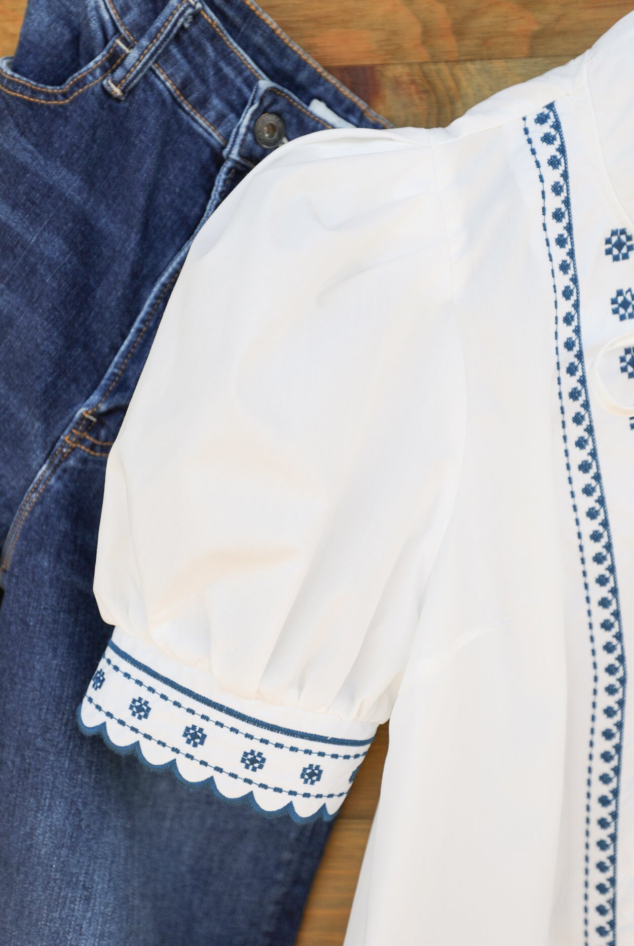 Alexandria Top-Shirts-Crooked Horn Company, Online Women's Fashion Boutique in San Tan Valley, Arizona 85140