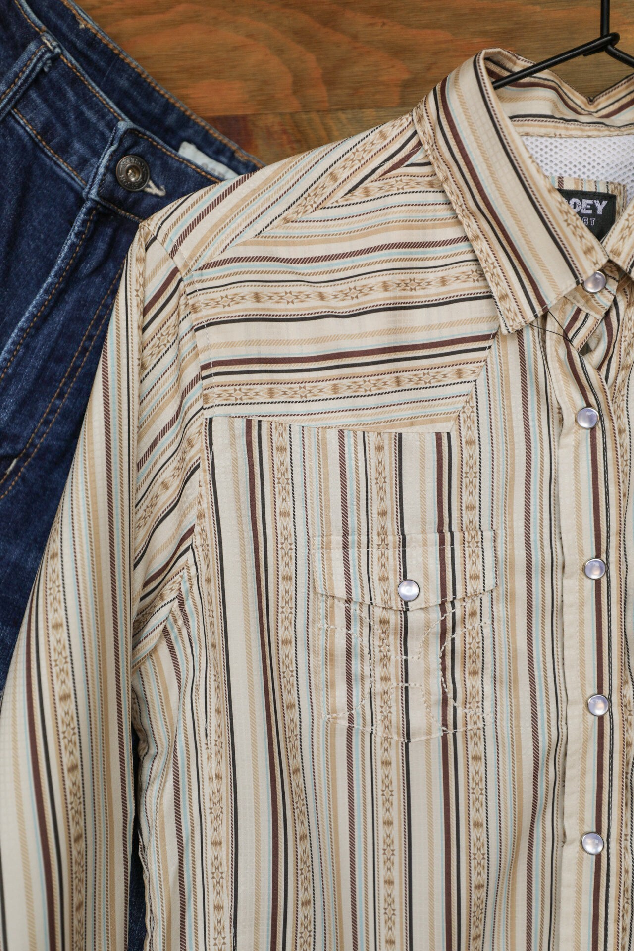 Sol Top Aztec-Crooked Horn Company, Online Women's Fashion Boutique in San Tan Valley, Arizona 85140