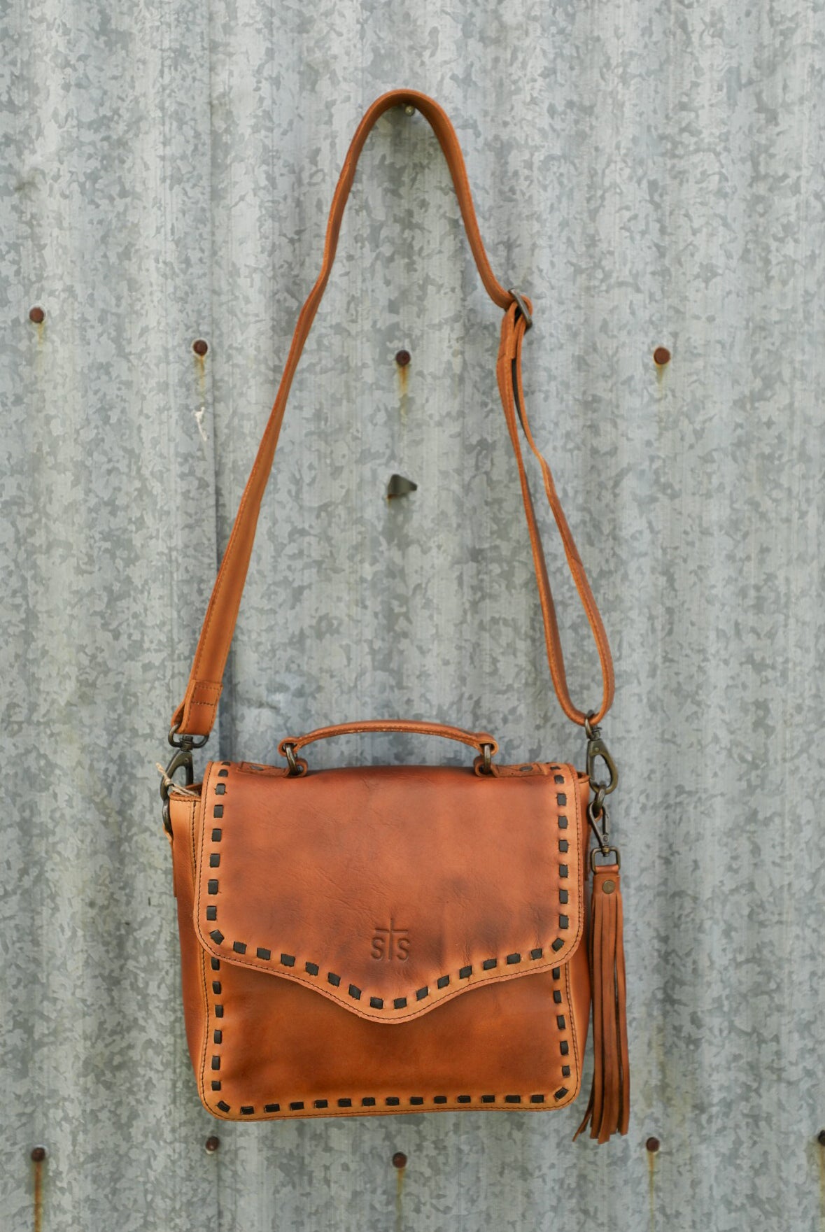 Bandera Dakota Crossbody-Purses/Bags-Crooked Horn Company, Online Women's Fashion Boutique in San Tan Valley, Arizona 85140