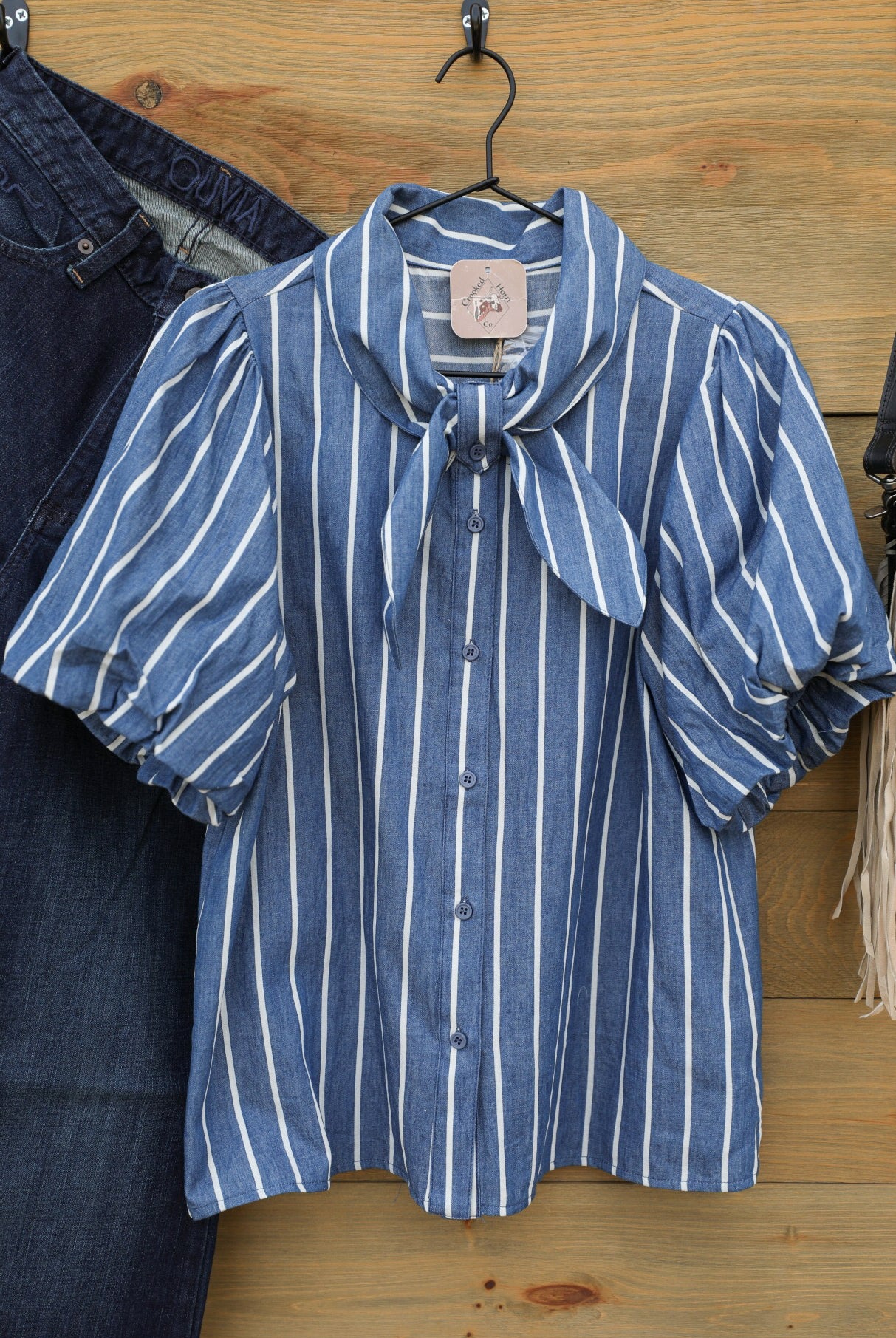 Presho Top-Shirts-Crooked Horn Company, Online Women's Fashion Boutique in San Tan Valley, Arizona 85140