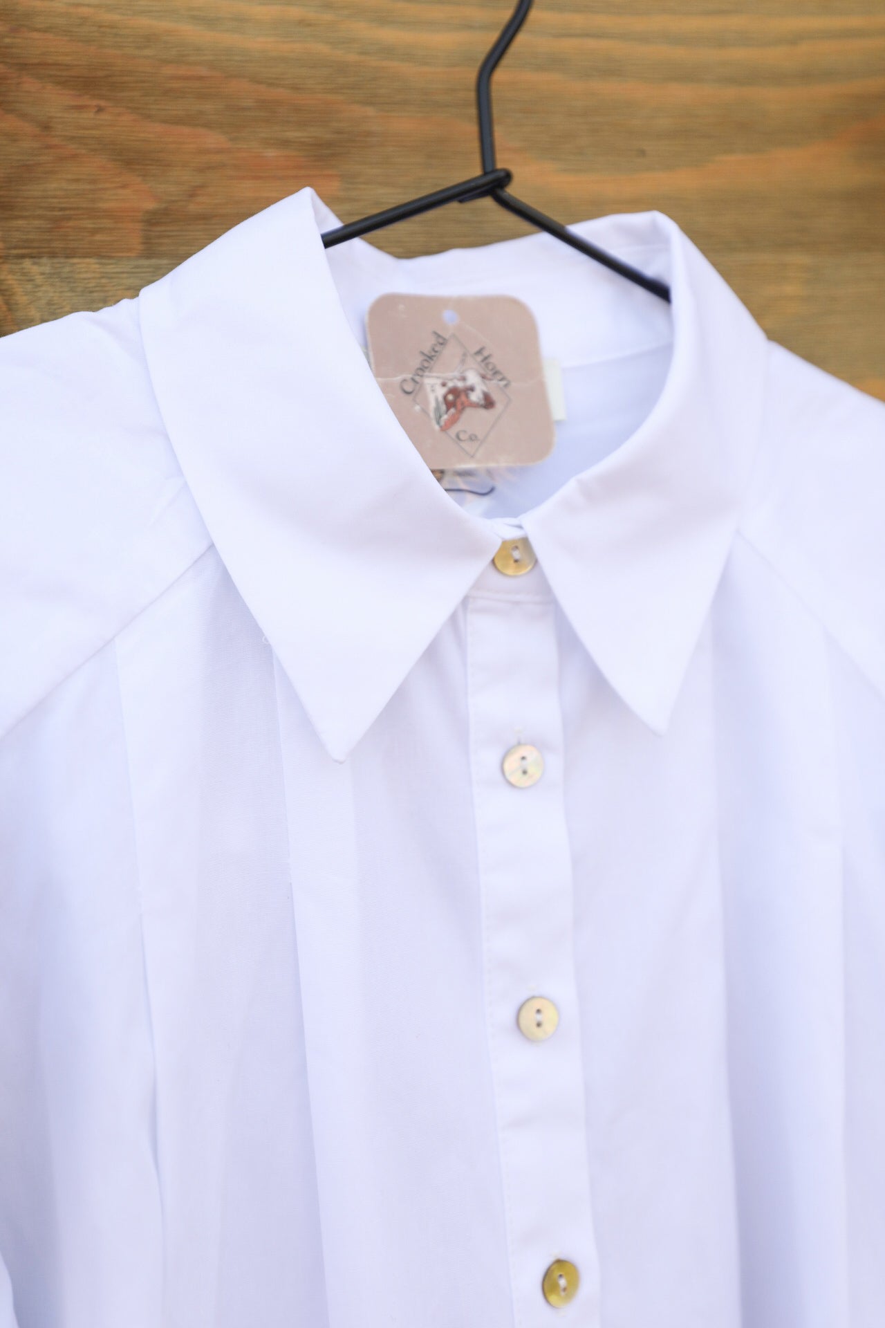 White River Top-Shirts-Crooked Horn Company, Online Women's Fashion Boutique in San Tan Valley, Arizona 85140