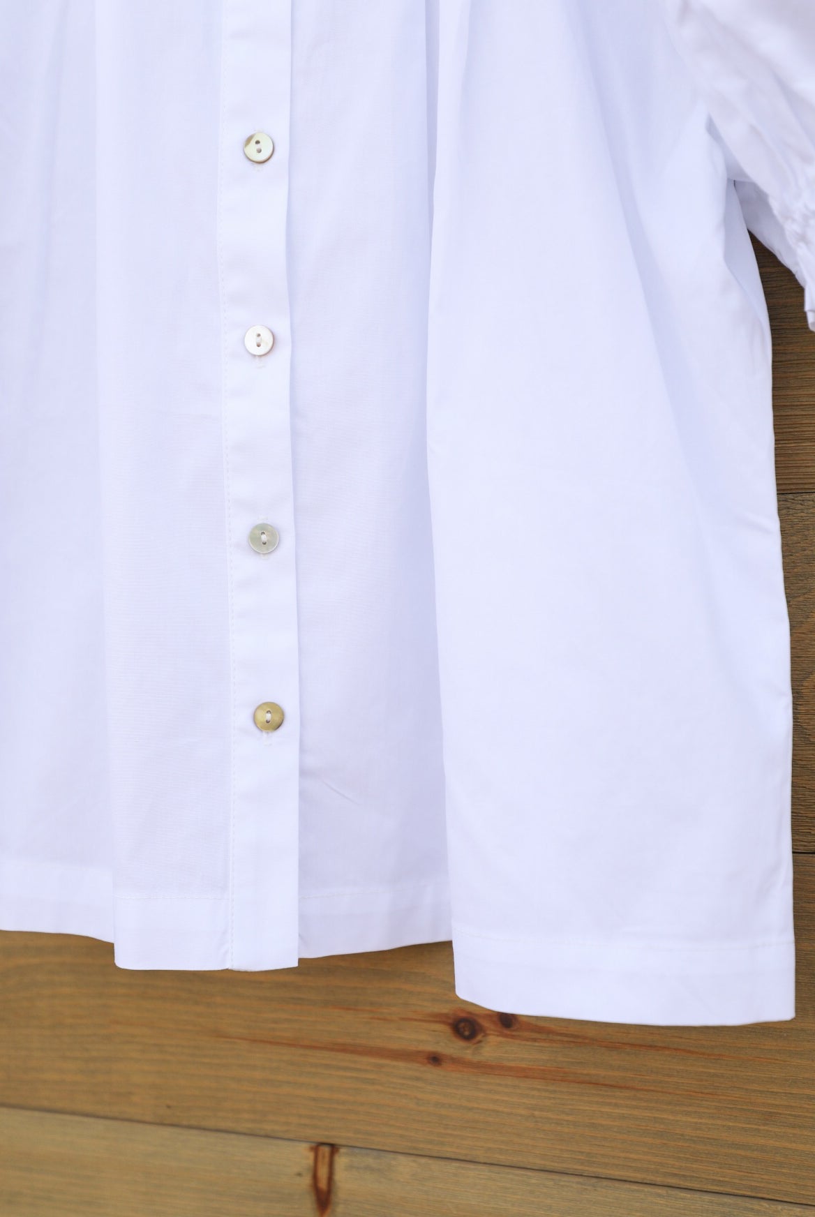 White River Top-Shirts-Crooked Horn Company, Online Women's Fashion Boutique in San Tan Valley, Arizona 85140