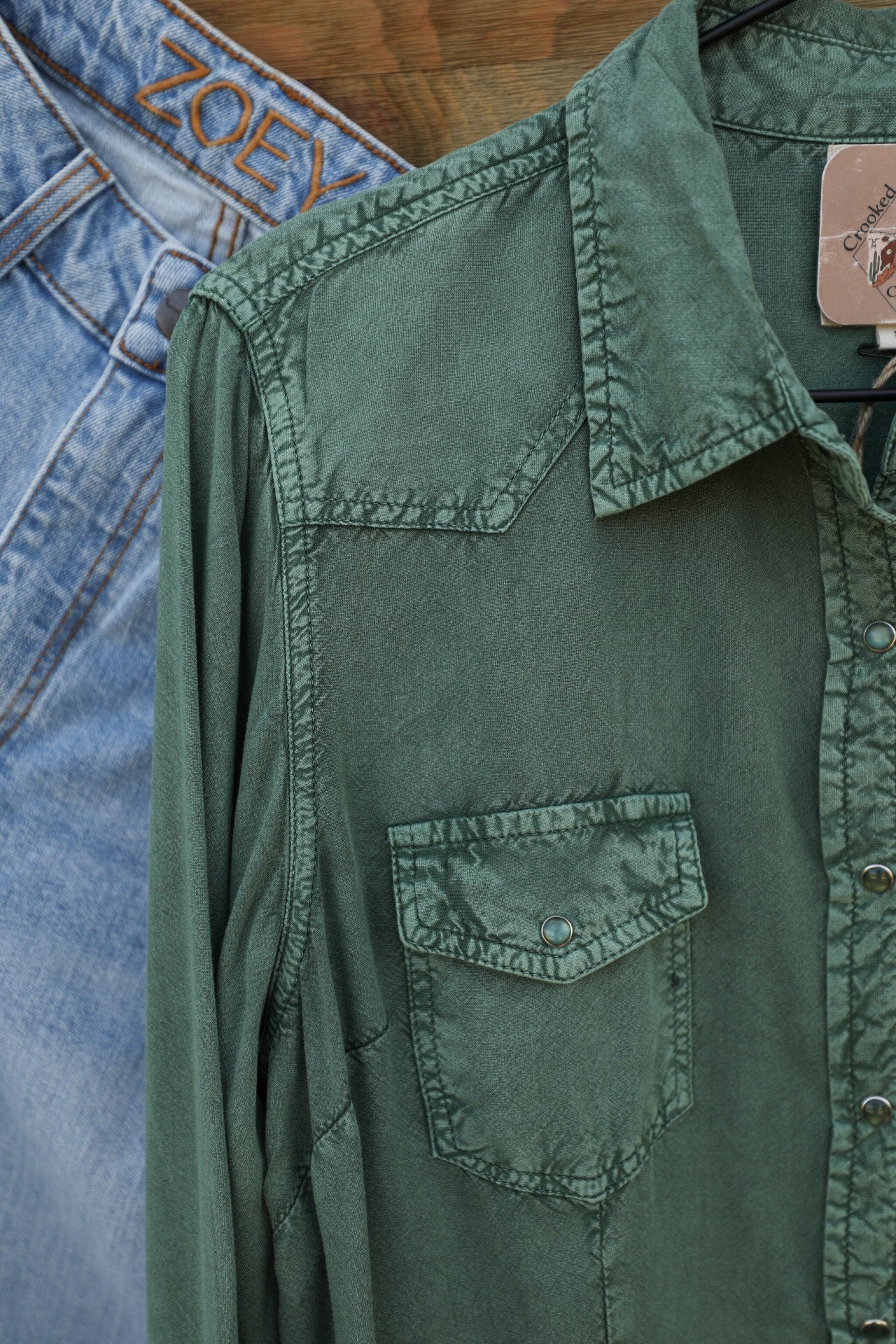 Juniper Top-Shirts-Crooked Horn Company, Online Women's Fashion Boutique in San Tan Valley, Arizona 85140