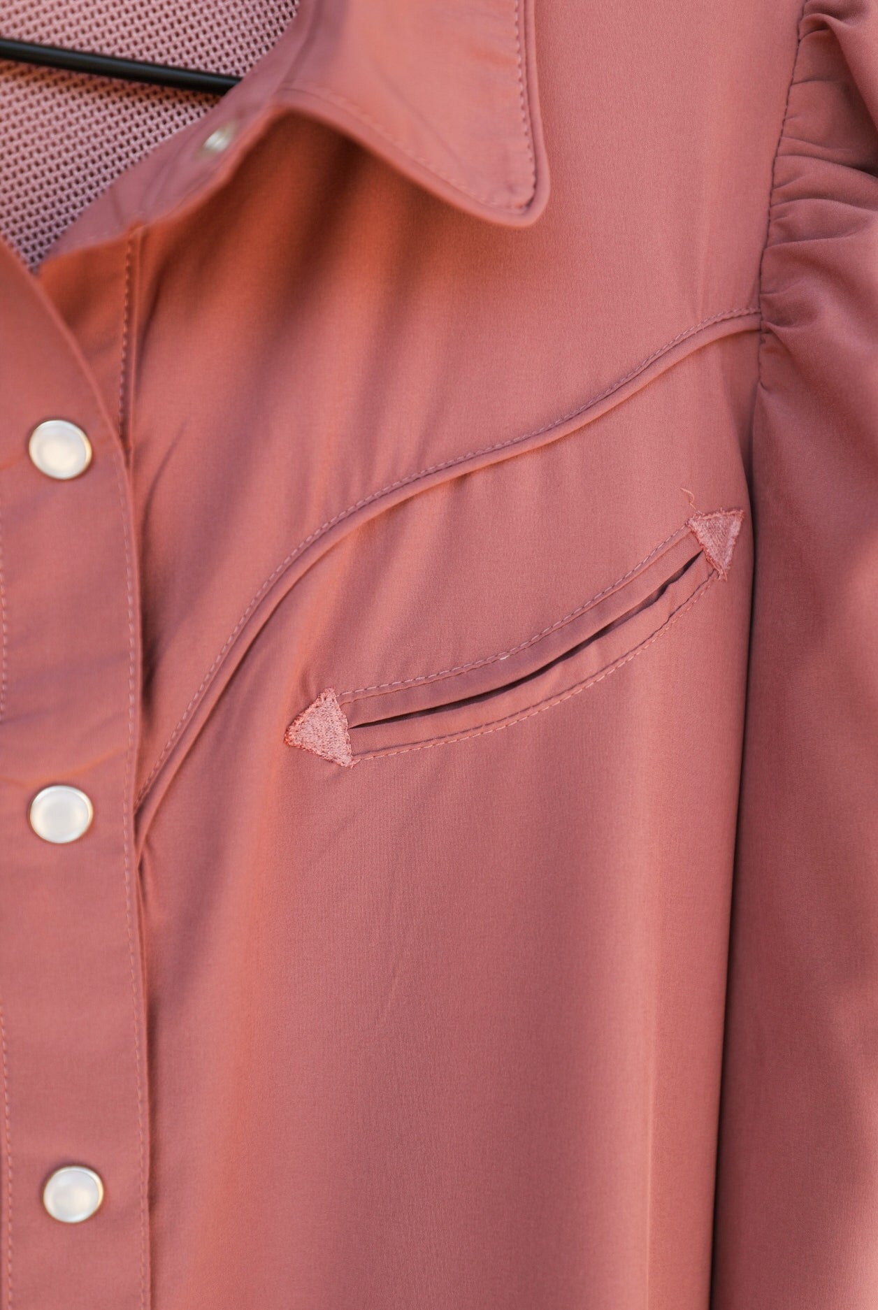 Moorcroft Top-Shirts-Crooked Horn Company, Online Women's Fashion Boutique in San Tan Valley, Arizona 85140