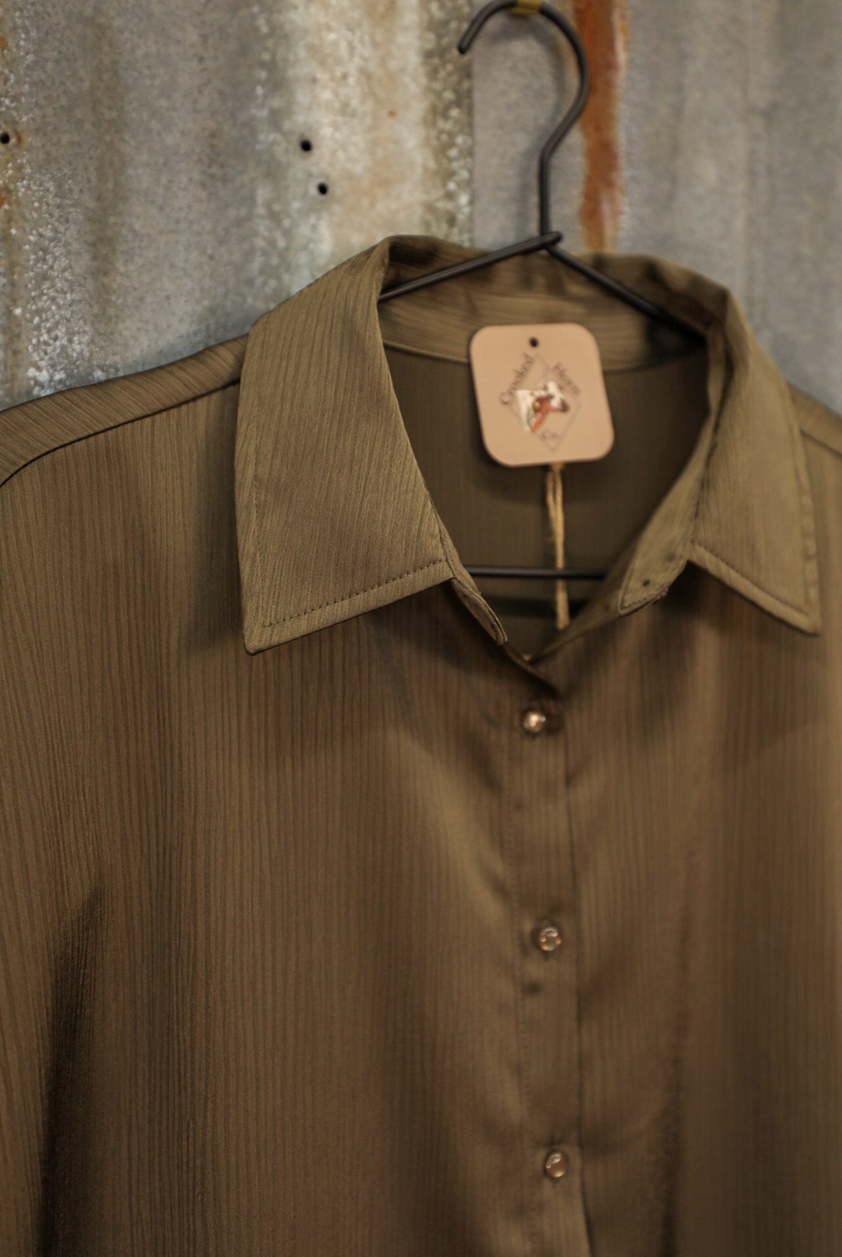 Roslyn Top-Shirts-Crooked Horn Company, Online Women's Fashion Boutique in San Tan Valley, Arizona 85140