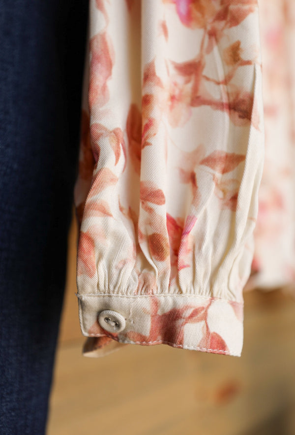 Riverton Top-Shirts-Crooked Horn Company, Online Women's Fashion Boutique in San Tan Valley, Arizona 85140