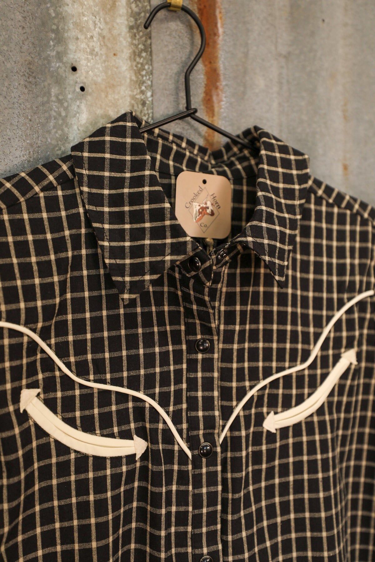 MOD Western Top-Shirts-Crooked Horn Company, Online Women's Fashion Boutique in San Tan Valley, Arizona 85140