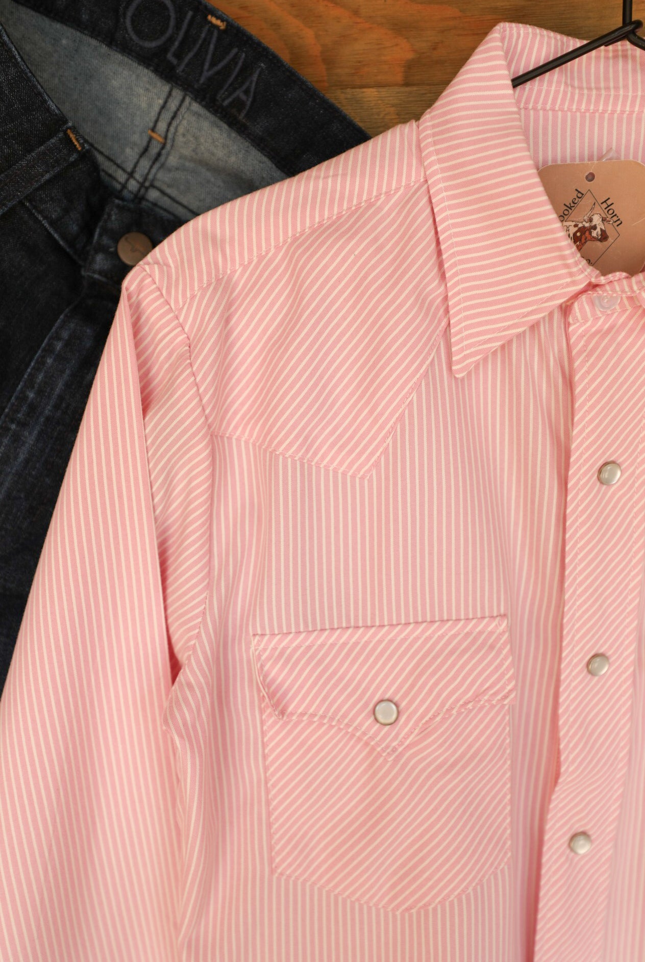 Rock Springs Top-Shirts-Crooked Horn Company, Online Women's Fashion Boutique in San Tan Valley, Arizona 85140