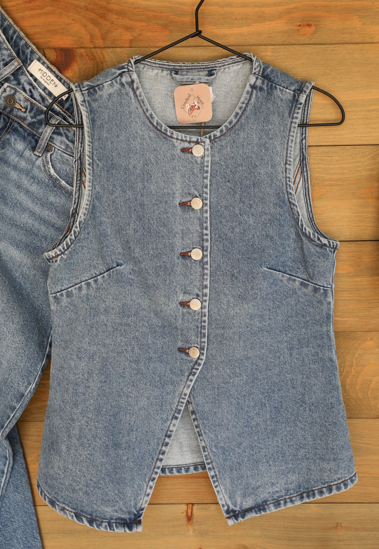 Rock River Top-Shirts-Crooked Horn Company, Online Women's Fashion Boutique in San Tan Valley, Arizona 85140