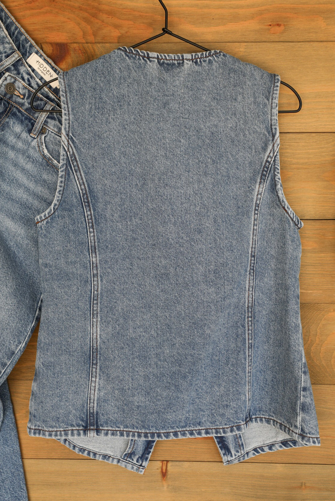 Rock River Top-Shirts-Crooked Horn Company, Online Women's Fashion Boutique in San Tan Valley, Arizona 85140