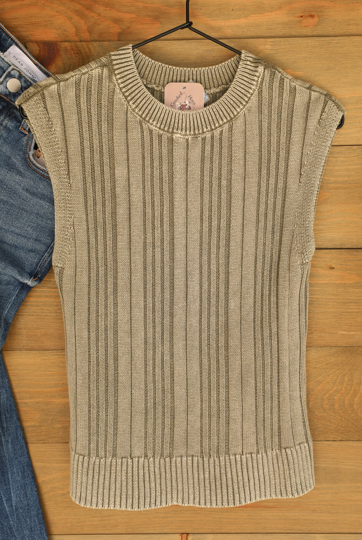 Mercy Top-Shirts-Crooked Horn Company, Online Women's Fashion Boutique in San Tan Valley, Arizona 85140