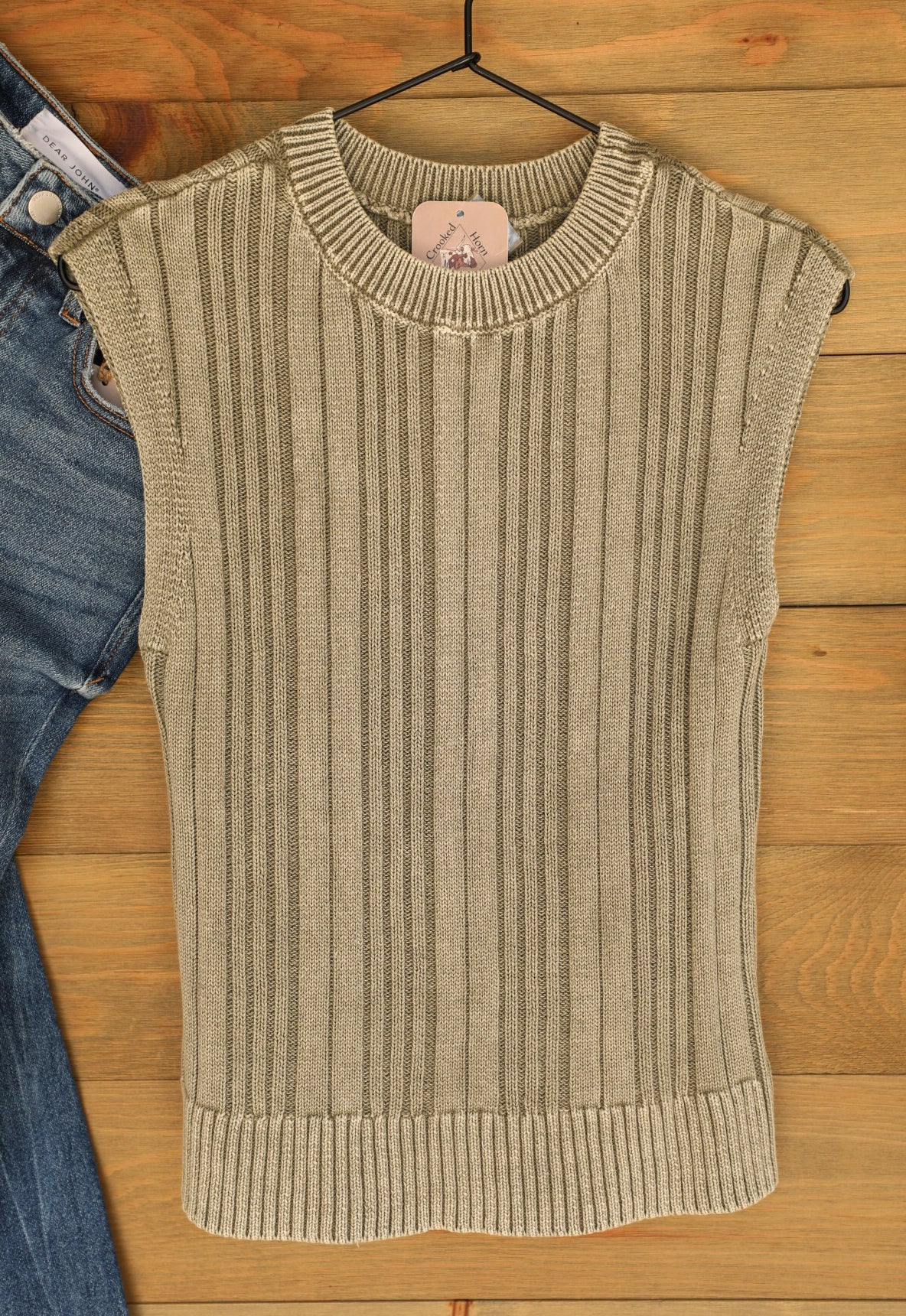 Mercy Top-Shirts-Crooked Horn Company, Online Women's Fashion Boutique in San Tan Valley, Arizona 85140