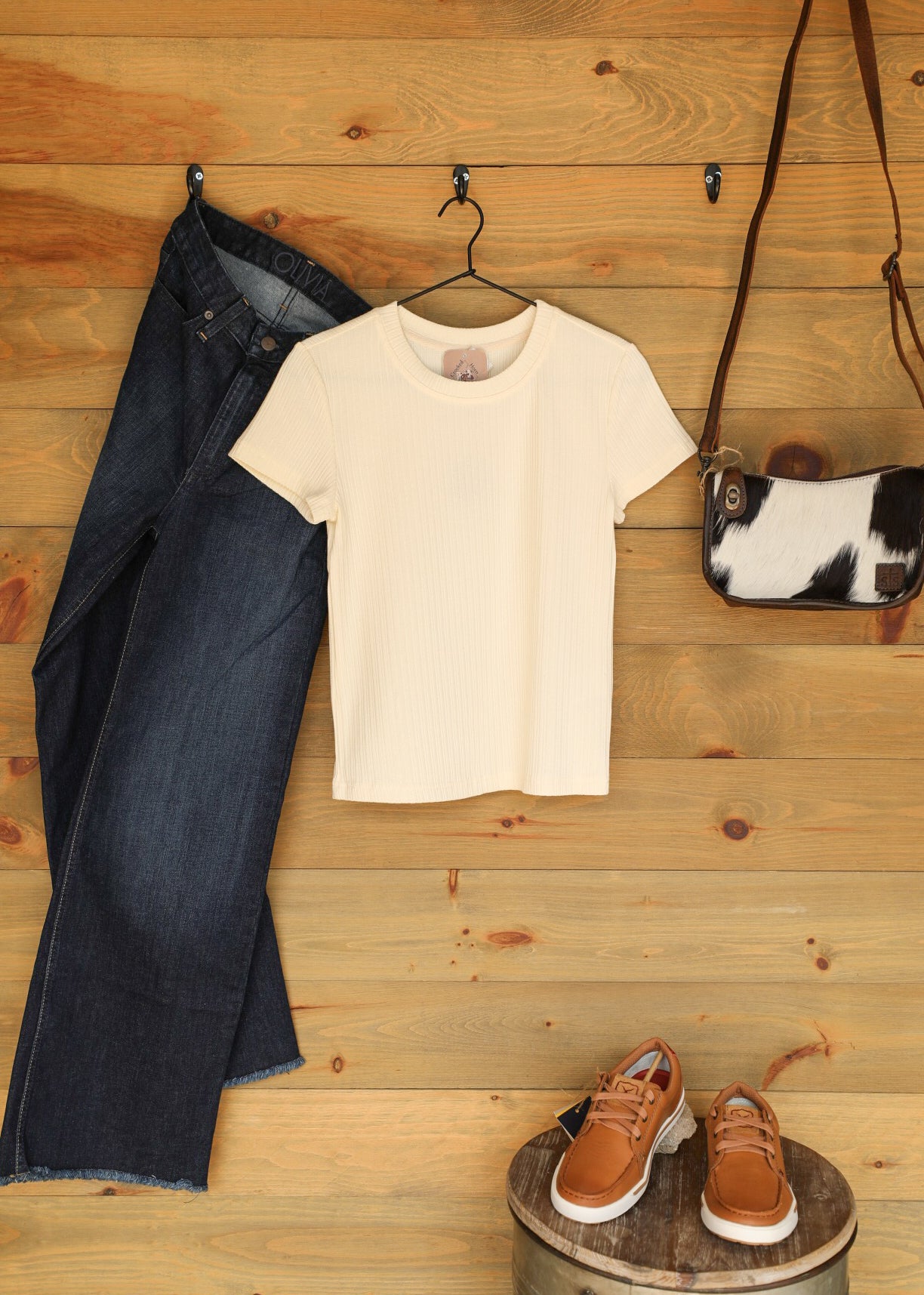 Minnie Top-Shirts-Crooked Horn Company, Online Women's Fashion Boutique in San Tan Valley, Arizona 85140