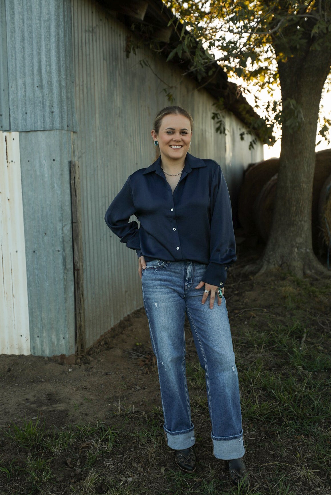 Hecla Top-Shirts-Crooked Horn Company, Online Women's Fashion Boutique in San Tan Valley, Arizona 85140