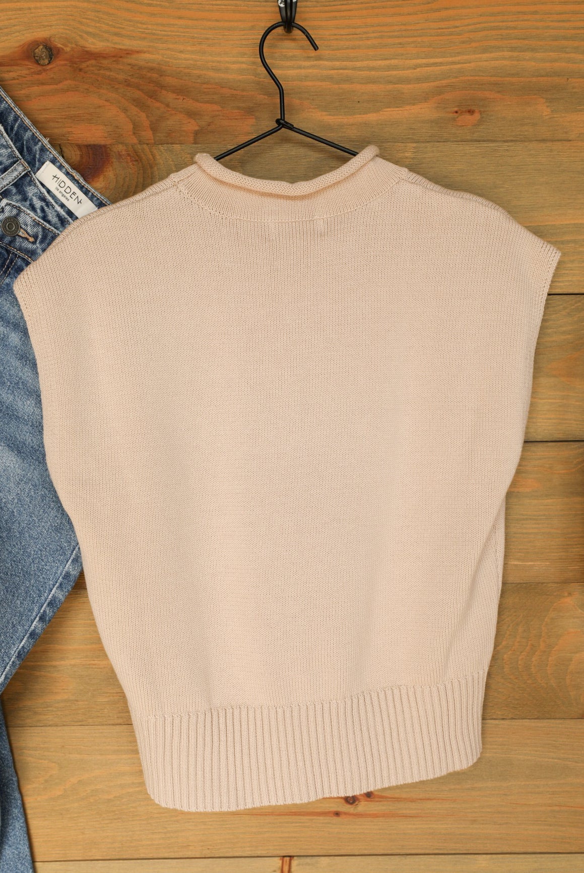 Huron Top-Shirts-Crooked Horn Company, Online Women's Fashion Boutique in San Tan Valley, Arizona 85140