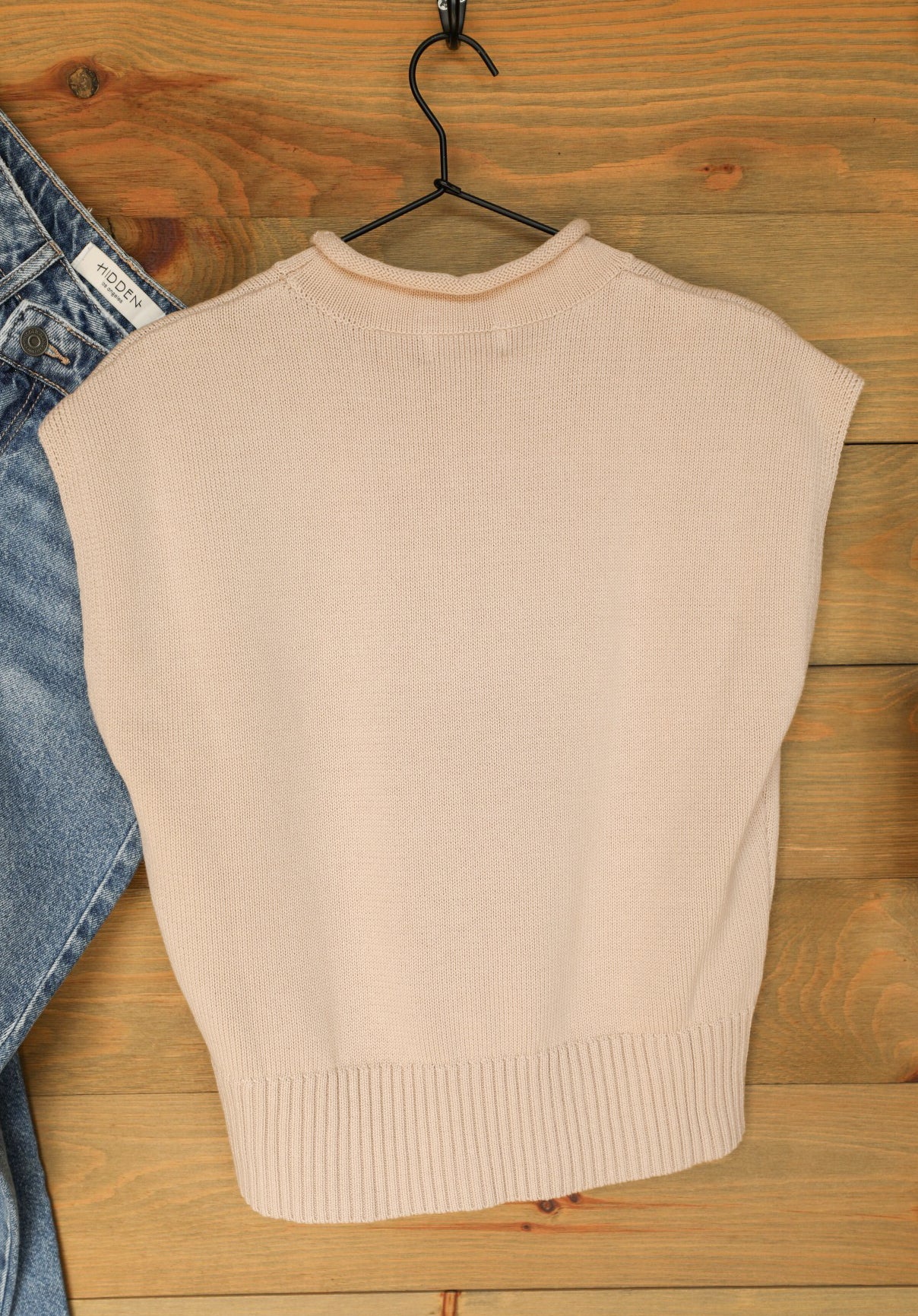 Huron Top-Shirts-Crooked Horn Company, Online Women's Fashion Boutique in San Tan Valley, Arizona 85140