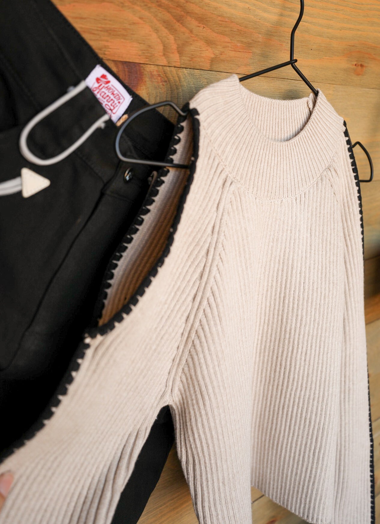 Mobridge Top-Shirts-Crooked Horn Company, Online Women's Fashion Boutique in San Tan Valley, Arizona 85140