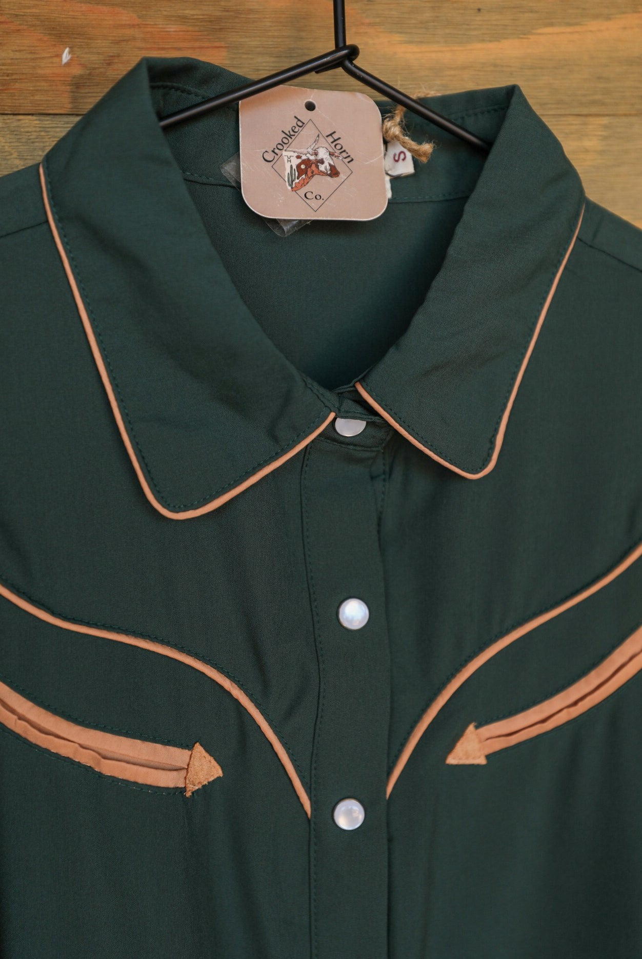 Sioux Falls Top-Shirts-Crooked Horn Company, Online Women's Fashion Boutique in San Tan Valley, Arizona 85140