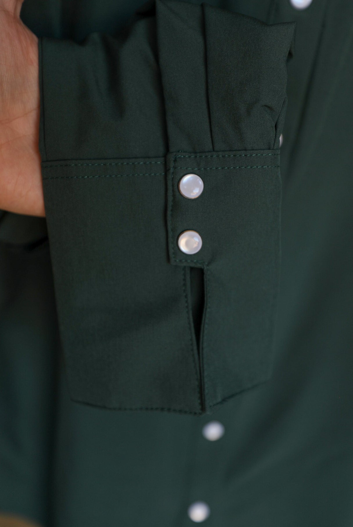 Sioux Falls Top-Shirts-Crooked Horn Company, Online Women's Fashion Boutique in San Tan Valley, Arizona 85140