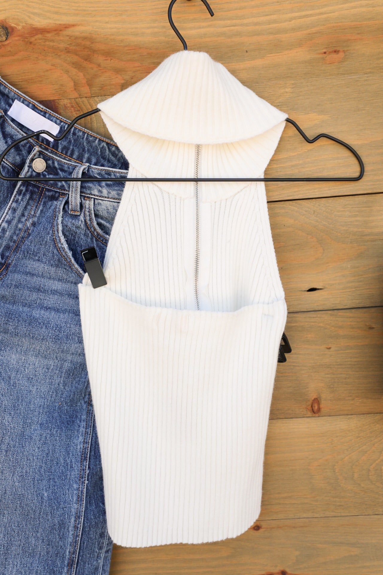 Arabella Top-Shirts-Crooked Horn Company, Online Women's Fashion Boutique in San Tan Valley, Arizona 85140