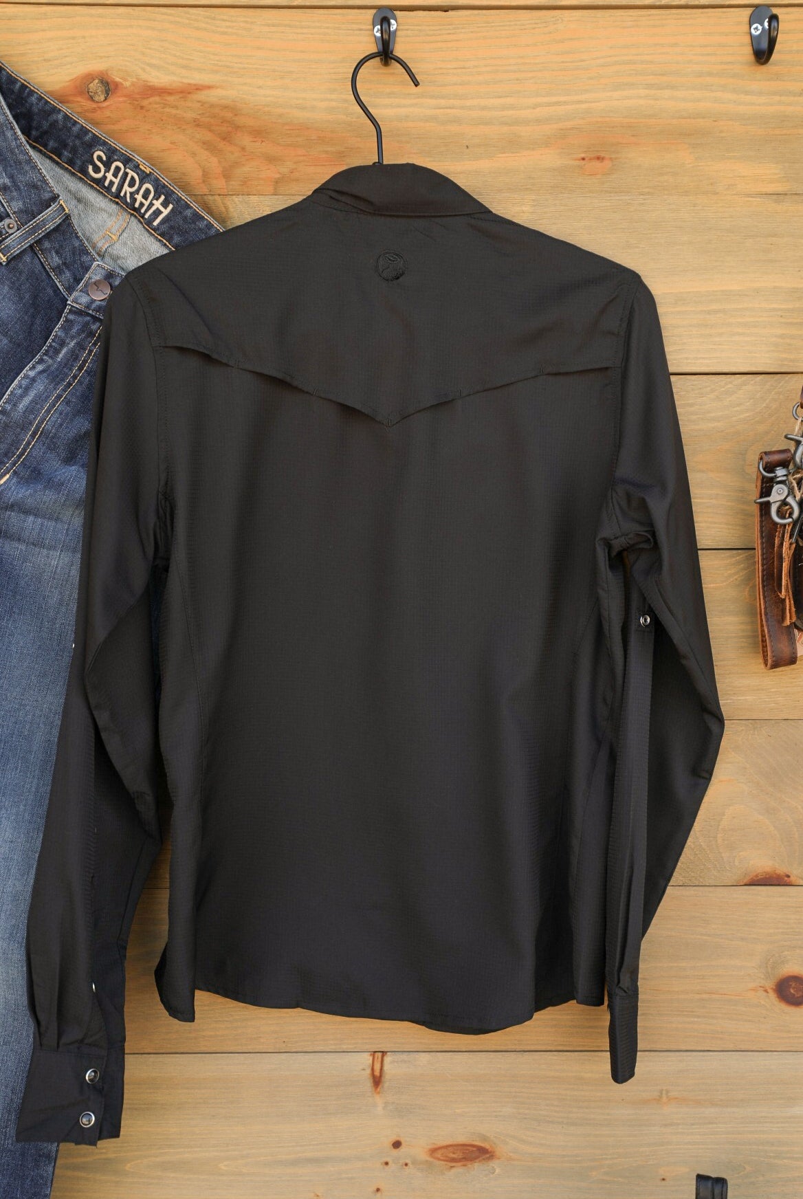 Sol Black Top-Shirts-Crooked Horn Company, Online Women's Fashion Boutique in San Tan Valley, Arizona 85140