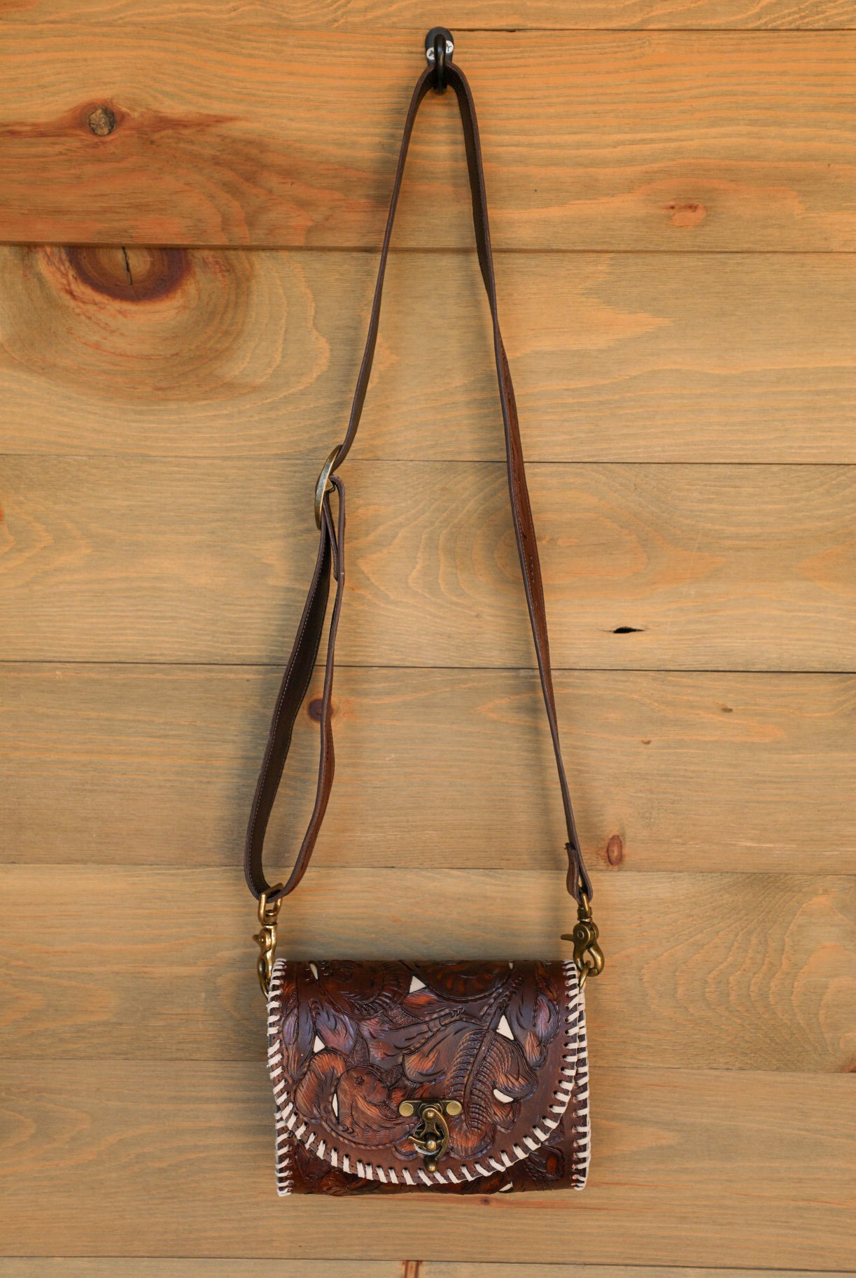 Castlewood Crossbody Bag-Purses/Bags-Crooked Horn Company, Online Women's Fashion Boutique in San Tan Valley, Arizona 85140