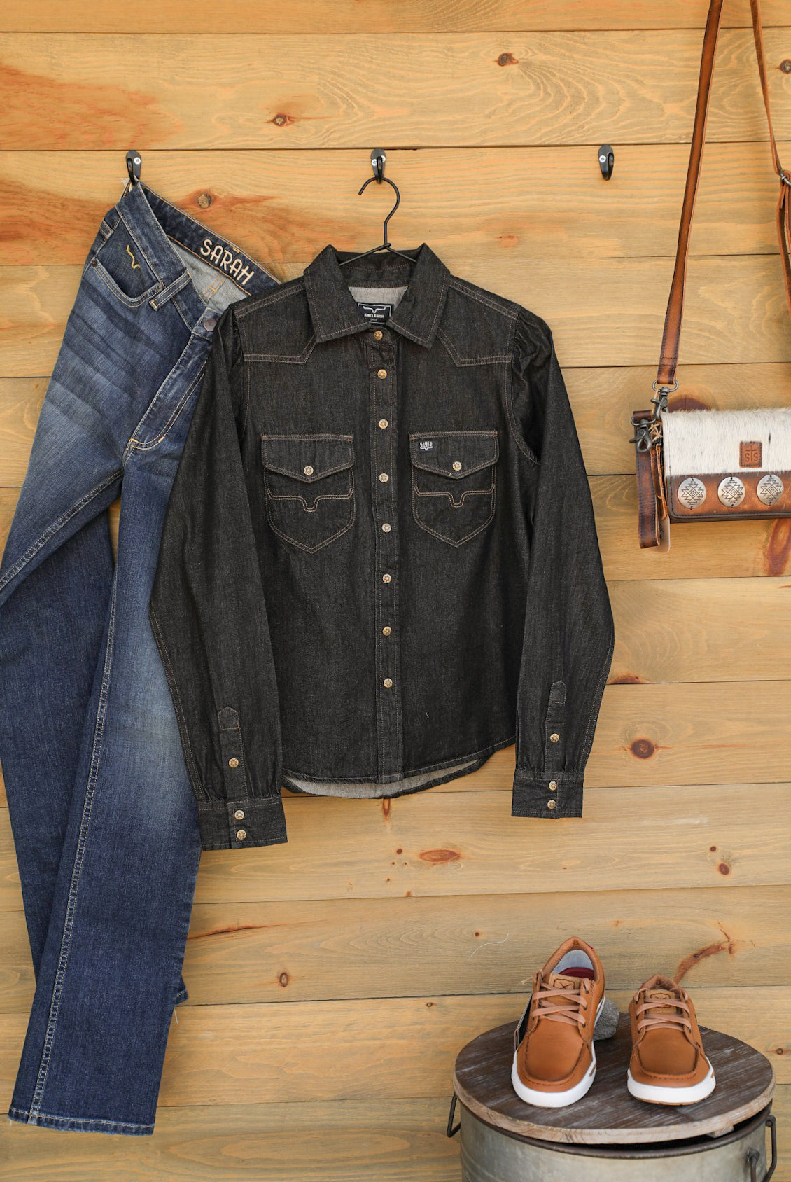 Jane Top-Shirts-Crooked Horn Company, Online Women's Fashion Boutique in San Tan Valley, Arizona 85140