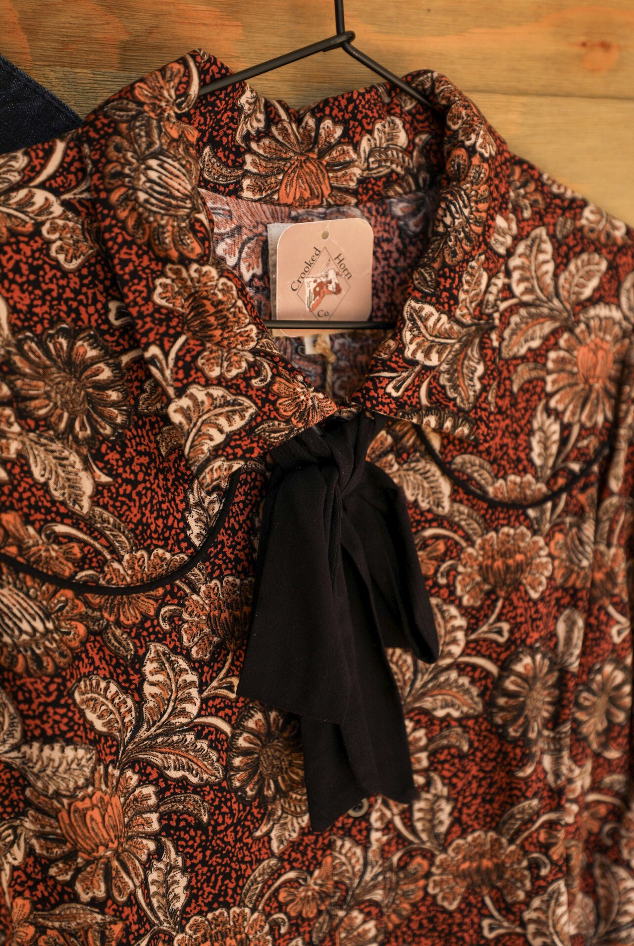 Piedmont Top-Shirts-Crooked Horn Company, Online Women's Fashion Boutique in San Tan Valley, Arizona 85140