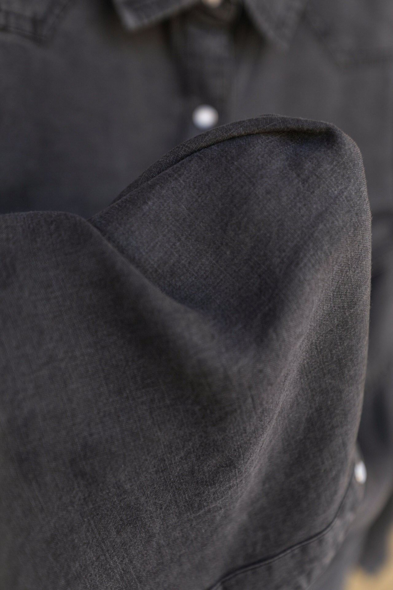 Kemmer Top-Shirts-Crooked Horn Company, Online Women's Fashion Boutique in San Tan Valley, Arizona 85140