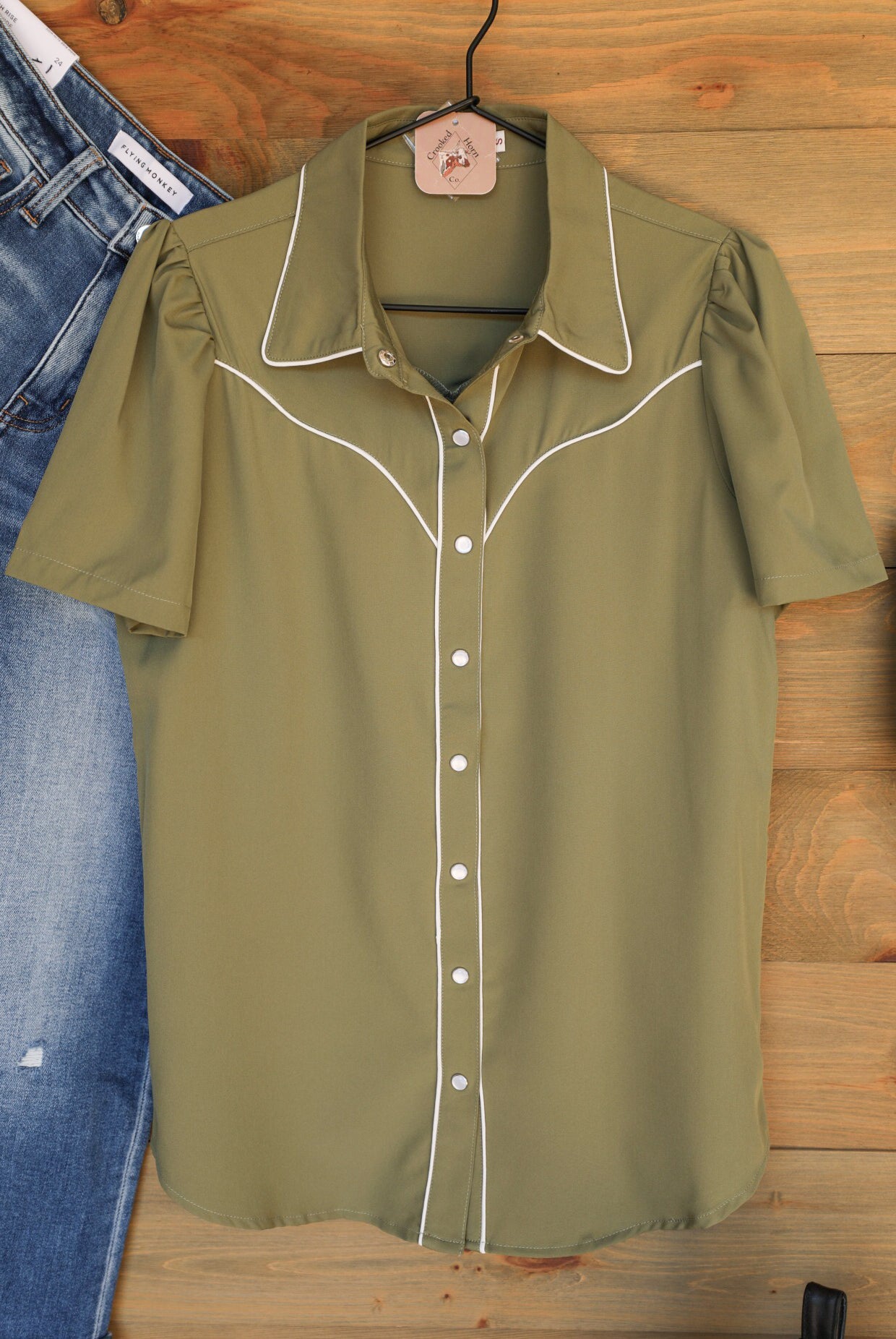 Estelline Top-Shirts-Crooked Horn Company, Online Women's Fashion Boutique in San Tan Valley, Arizona 85140