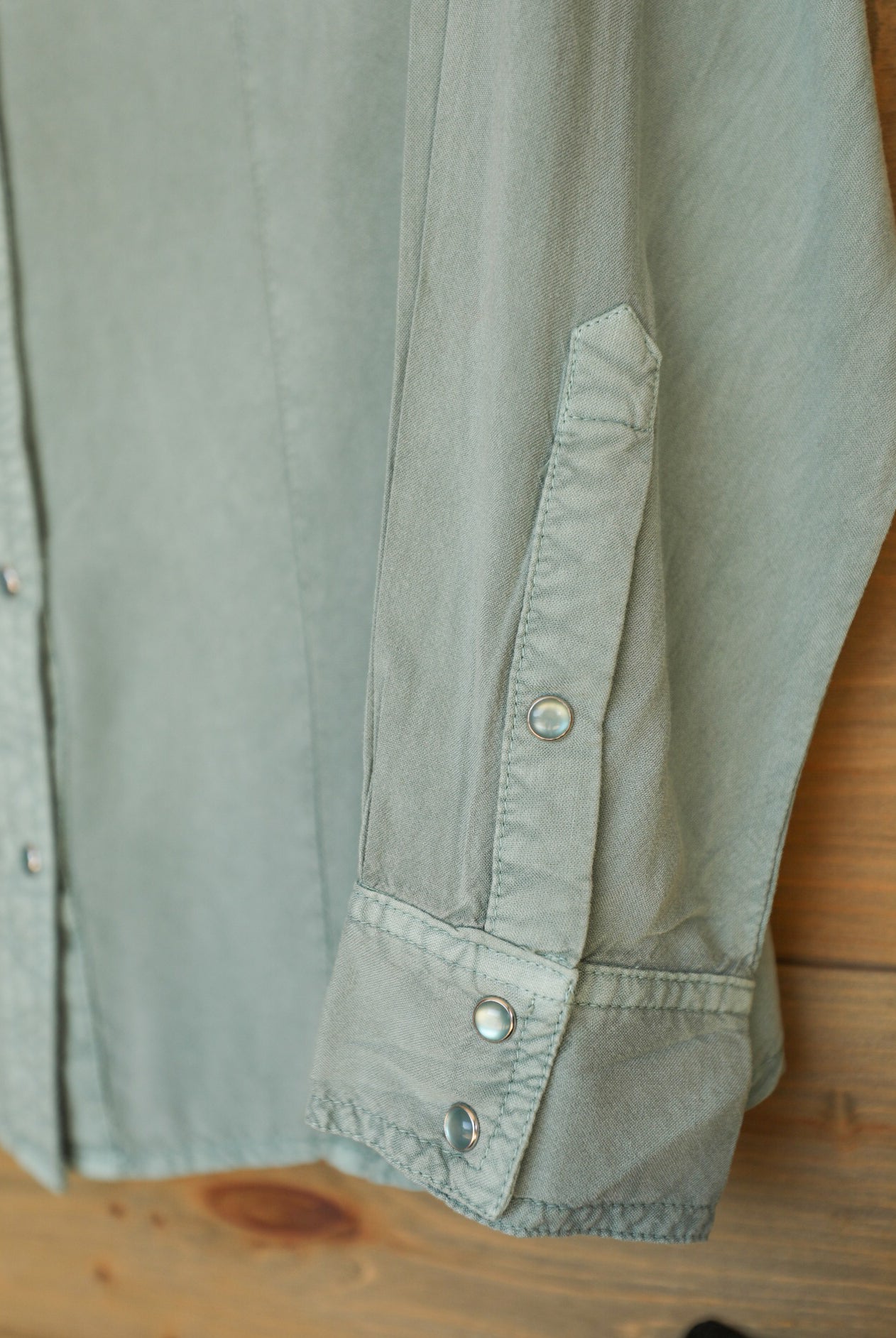 Tyndall Top-Shirts-Crooked Horn Company, Online Women's Fashion Boutique in San Tan Valley, Arizona 85140