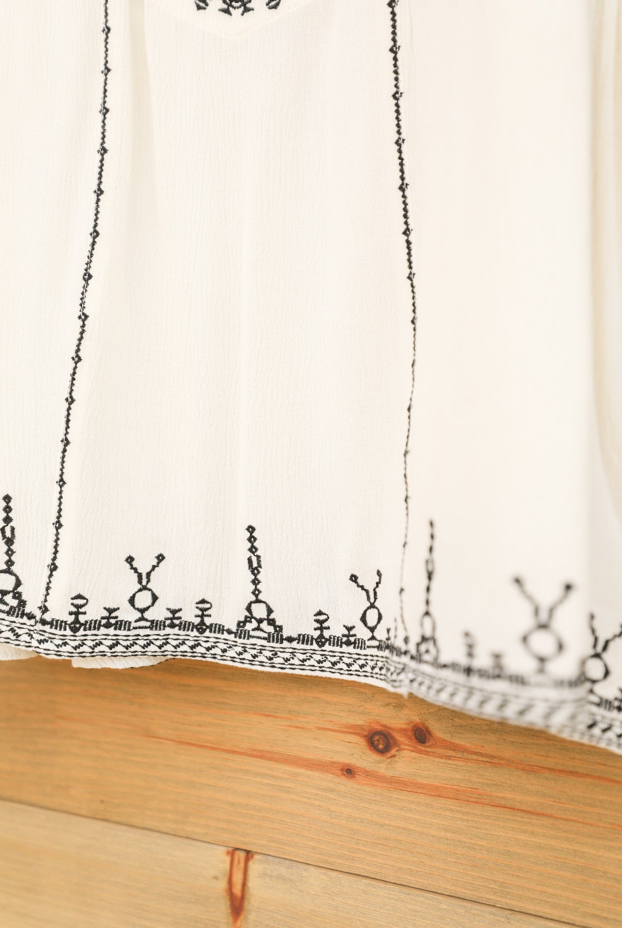 Kit Top-Shirts-Crooked Horn Company, Online Women's Fashion Boutique in San Tan Valley, Arizona 85140