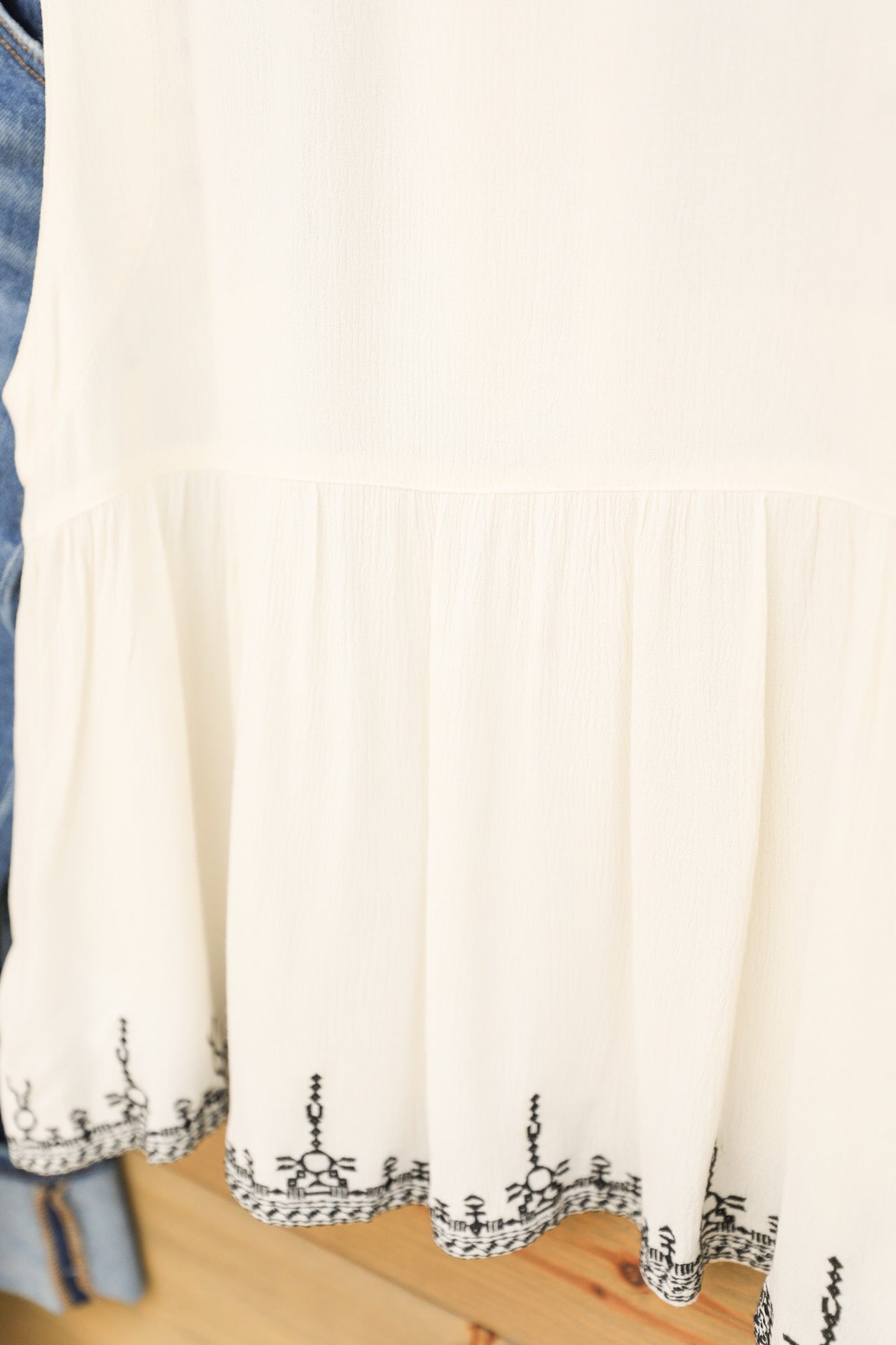 Kit Top-Shirts-Crooked Horn Company, Online Women's Fashion Boutique in San Tan Valley, Arizona 85140