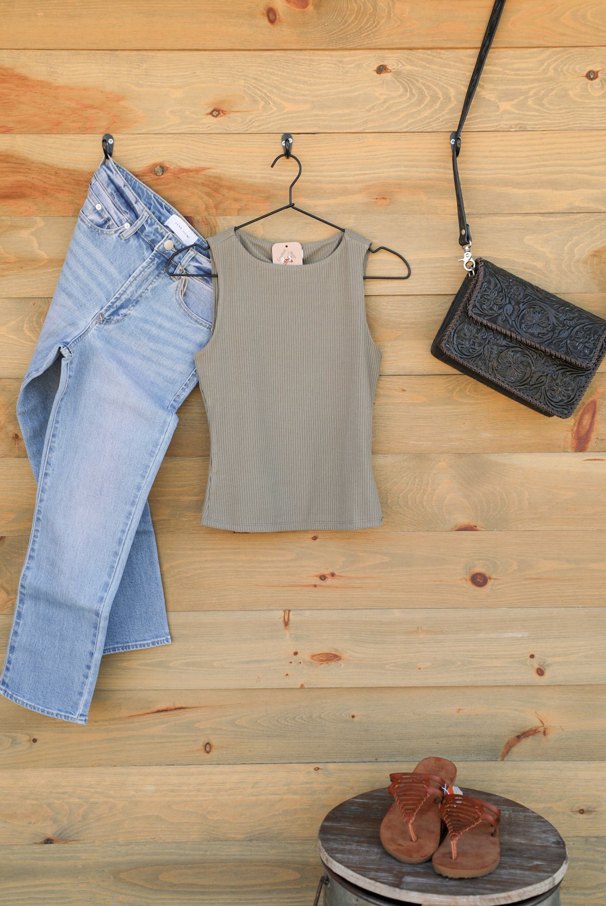 Britton Top-Shirts-Crooked Horn Company, Online Women's Fashion Boutique in San Tan Valley, Arizona 85140