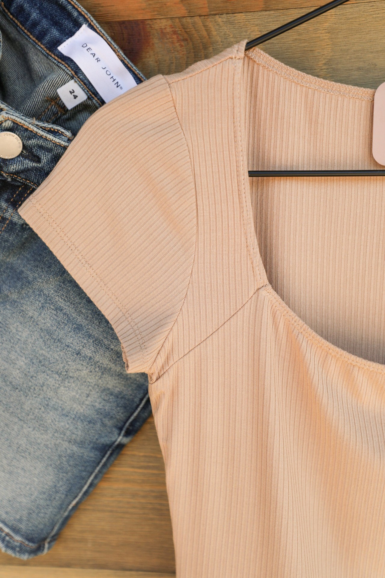 Columbia Falls Top-Shirts-Crooked Horn Company, Online Women's Fashion Boutique in San Tan Valley, Arizona 85140