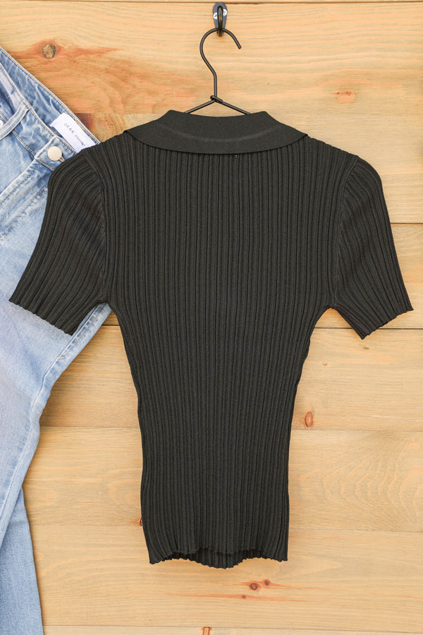 Courtney Top-Shirts-Crooked Horn Company, Online Women's Fashion Boutique in San Tan Valley, Arizona 85140
