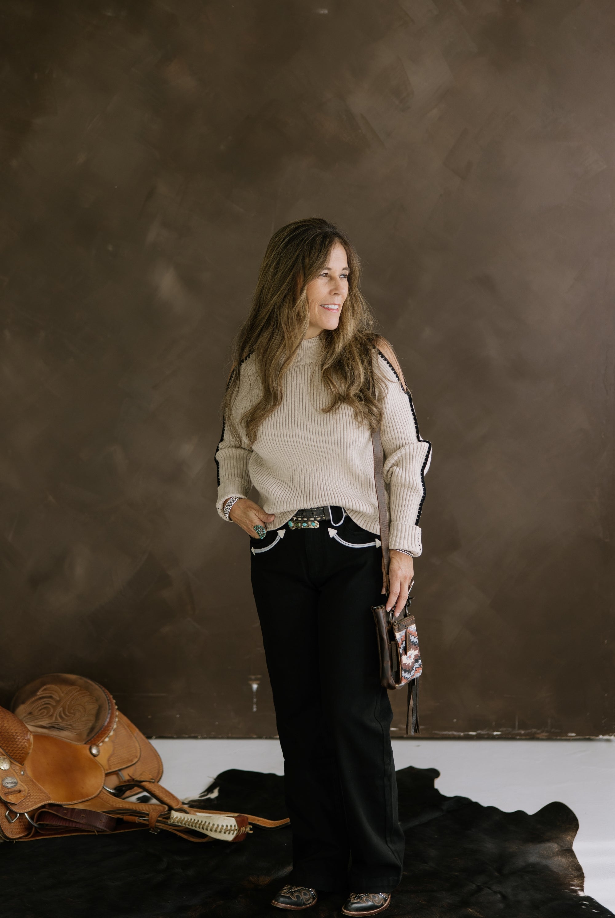 Mobridge Top-Shirts-Crooked Horn Company, Online Women's Fashion Boutique in San Tan Valley, Arizona 85140