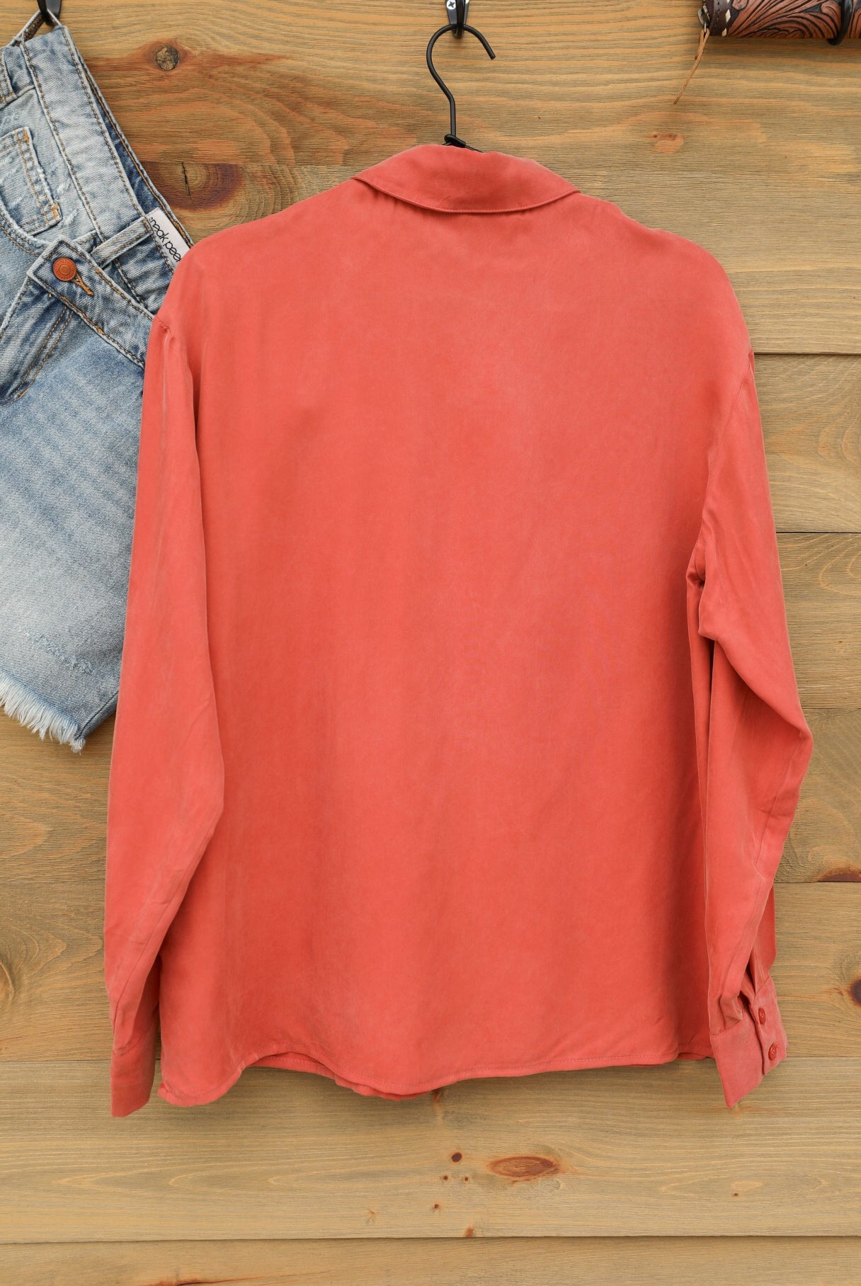 Dunes Top-Shirts-Crooked Horn Company, Online Women's Fashion Boutique in San Tan Valley, Arizona 85140