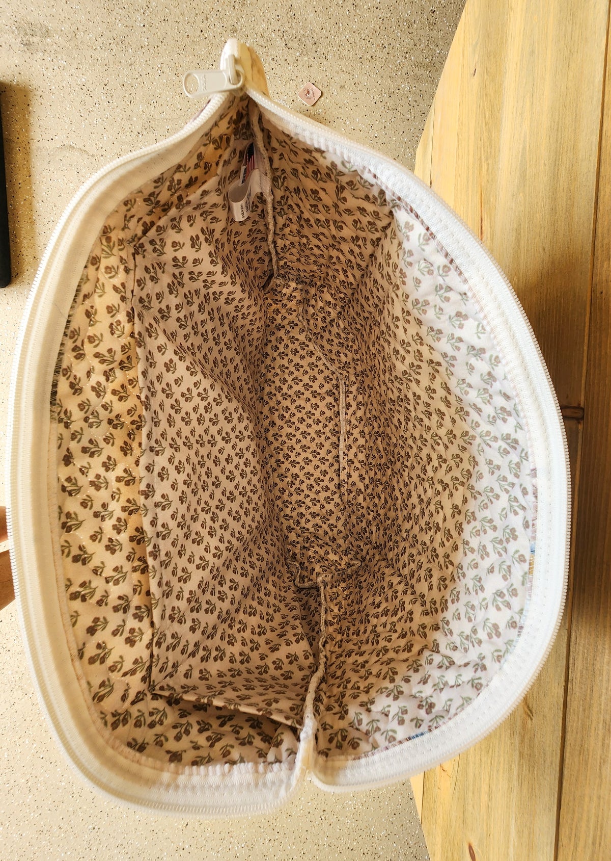 Quilted Zipper Tote-Purses/Bags-Crooked Horn Company, Online Women's Fashion Boutique in San Tan Valley, Arizona 85140