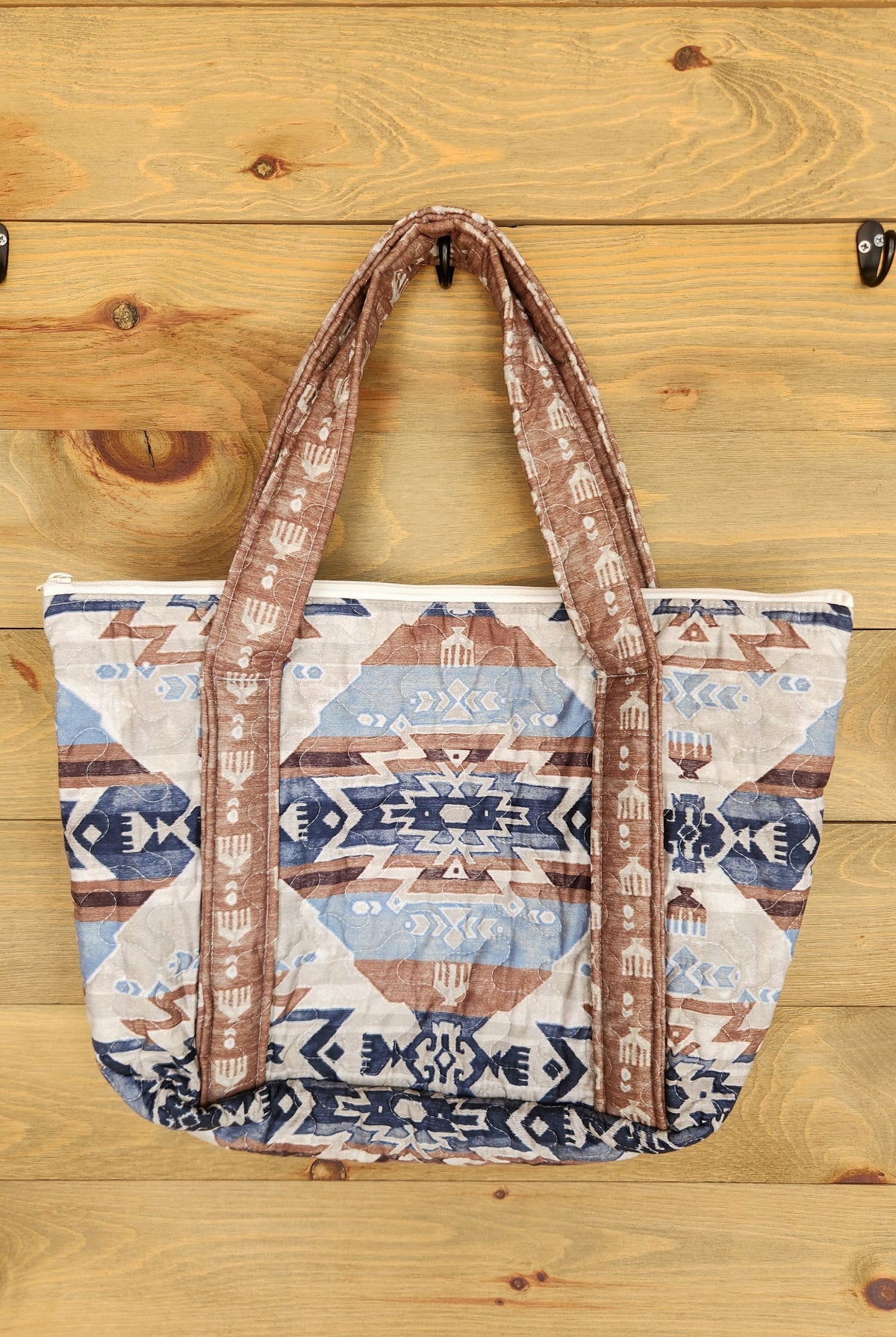 Quilted Zipper Tote-Purses/Bags-Crooked Horn Company, Online Women's Fashion Boutique in San Tan Valley, Arizona 85140