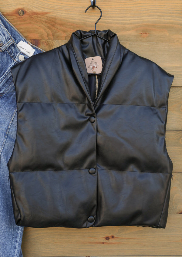 Medicine Lake Vest-Jacket-Crooked Horn Company, Online Women's Fashion Boutique in San Tan Valley, Arizona 85140