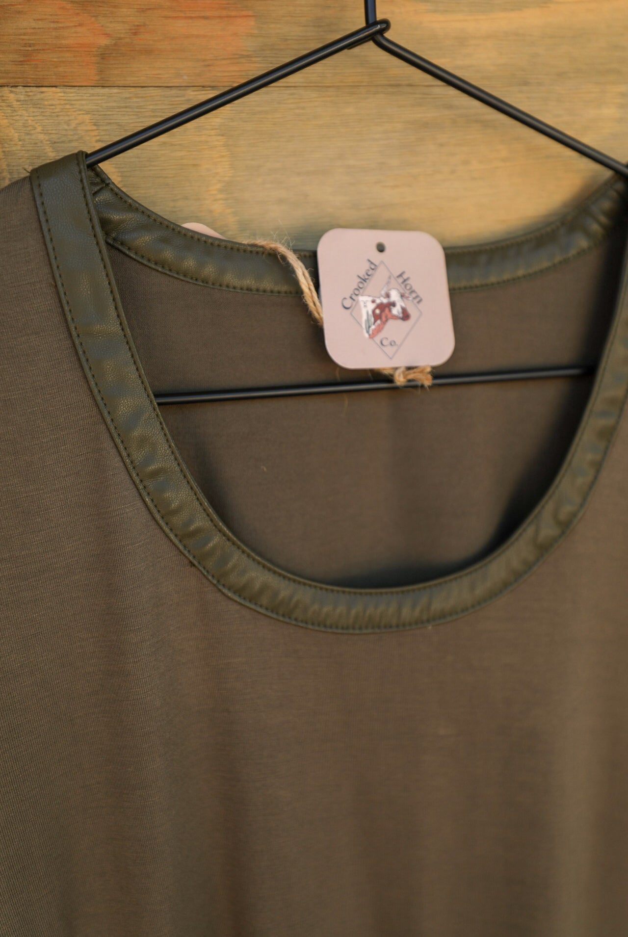 Miranda Top-Shirts-Crooked Horn Company, Online Women's Fashion Boutique in San Tan Valley, Arizona 85140